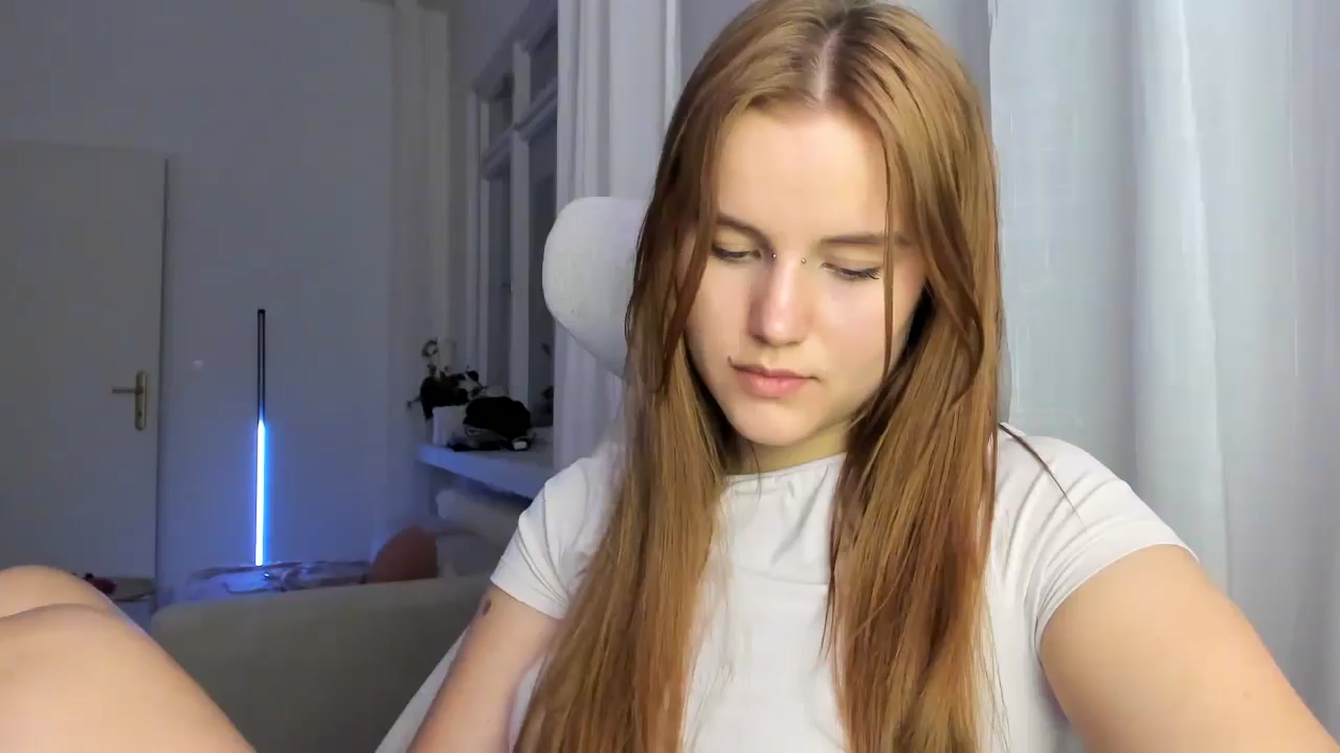 Gallery image thumbnail from Lia_lisia's myfreecams stream on, 03/06/2026, 20:36 image 7 of 20