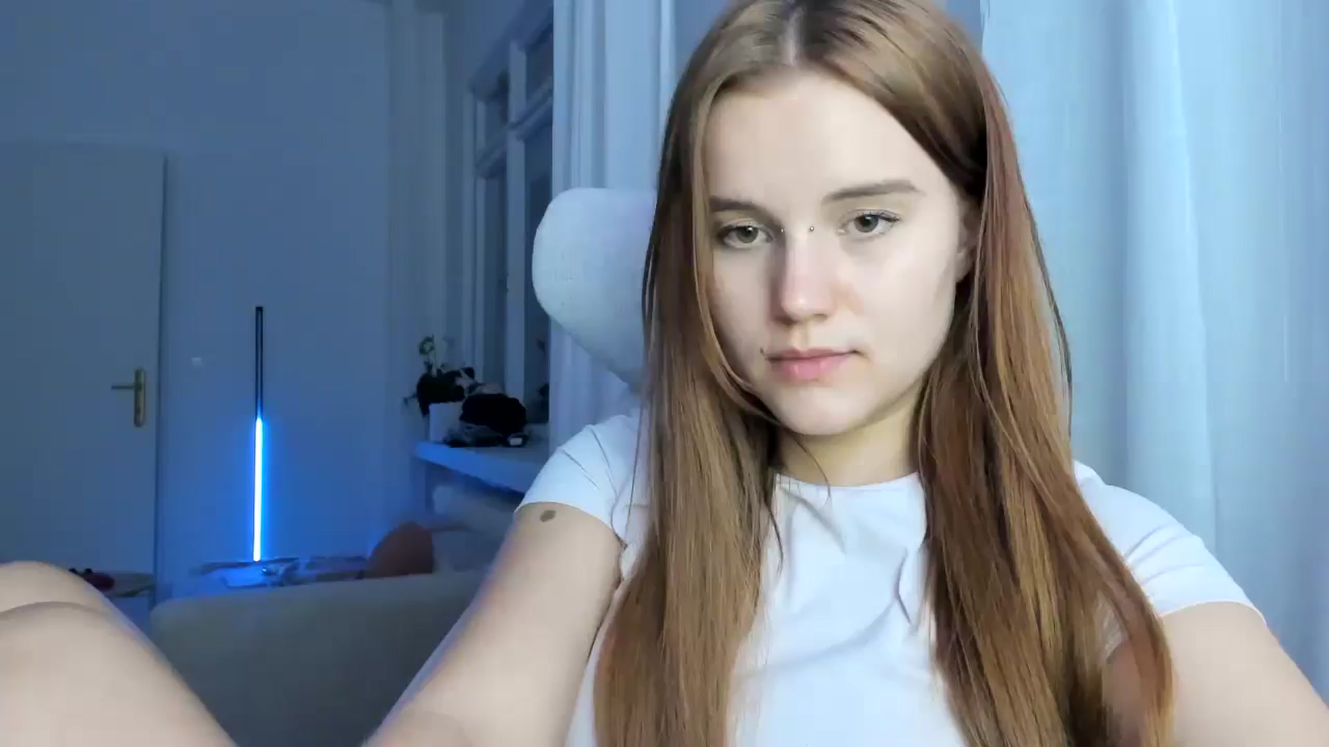 Gallery image thumbnail from Lia_lisia's myfreecams stream on, 03/06/2026, 20:36 image 11 of 20