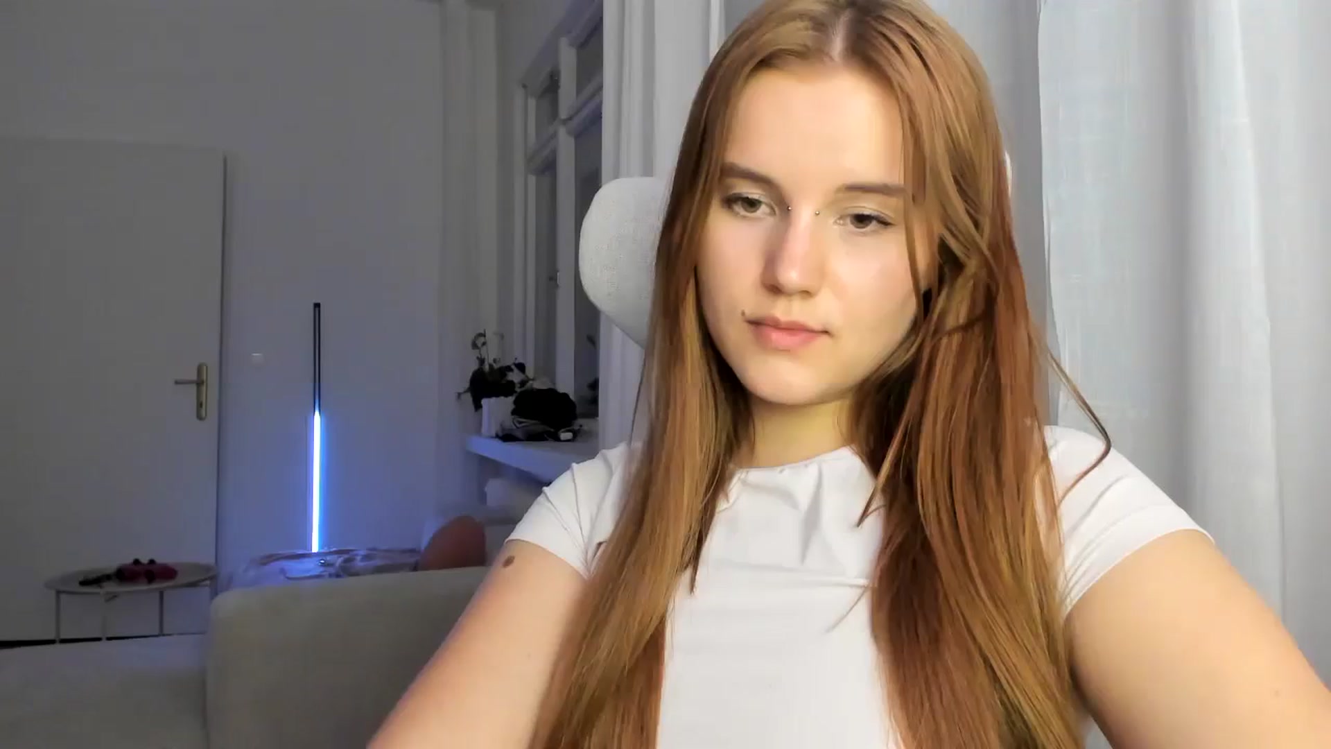 Gallery image thumbnail from Lia_lisia's myfreecams stream on, 03/06/2026, 20:36 image 2 of 20