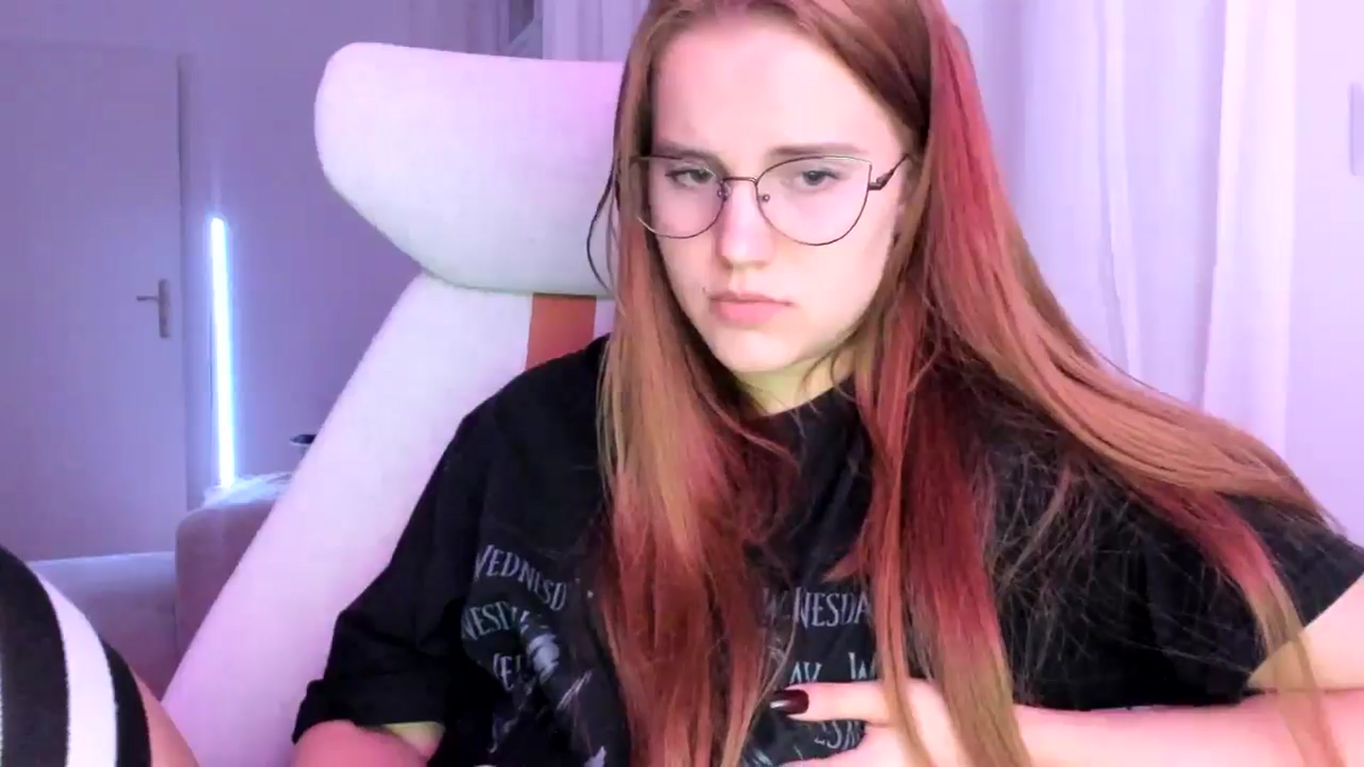Gallery image thumbnail from Lia_lisia's myfreecams stream on, 03/07/2026, 18:39 image 9 of 20