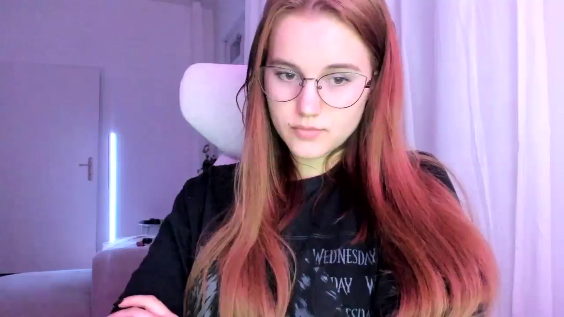 Gallery image thumbnail from Lia_lisia's myfreecams stream on, 03/07/2026, 18:39 image 7 of 20