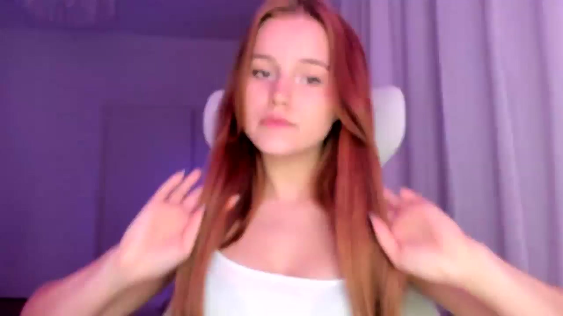 Gallery image thumbnail from Lia_lisia's myfreecams stream on, 03/11/2026, 17:59 image 1 of 20