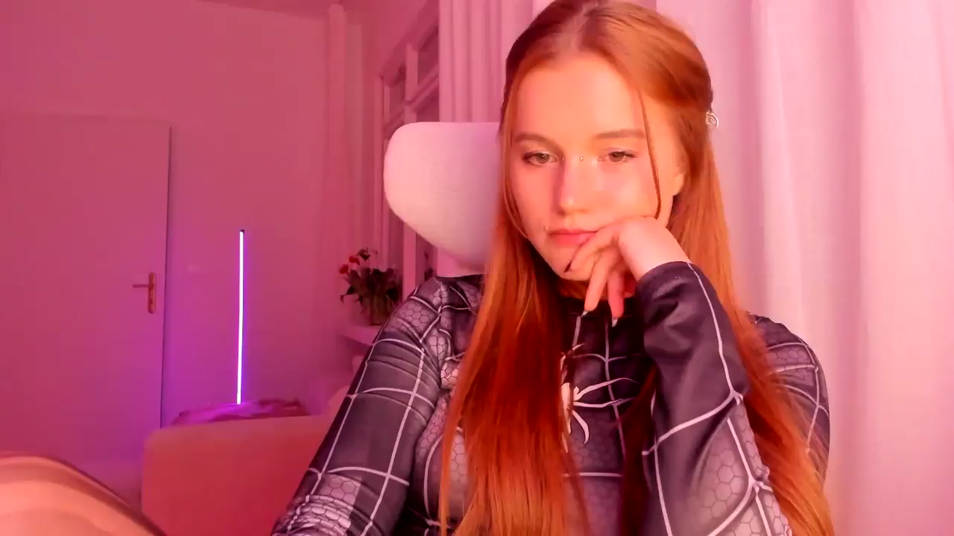 Gallery image thumbnail from Lia_lisia's myfreecams stream on, 03/17/2026, 22:29 image 1 of 20