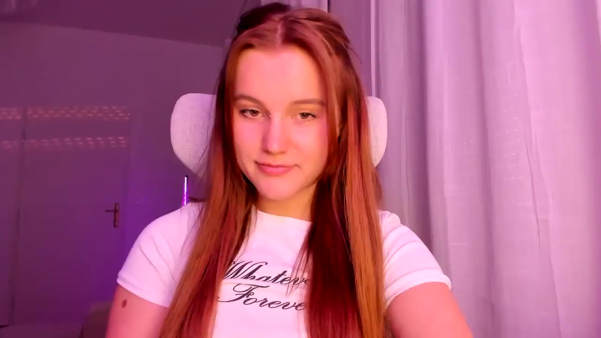 Gallery image thumbnail from Lia_lisia's myfreecams stream on, 03/22/2026, 17:11 image 1 of 20