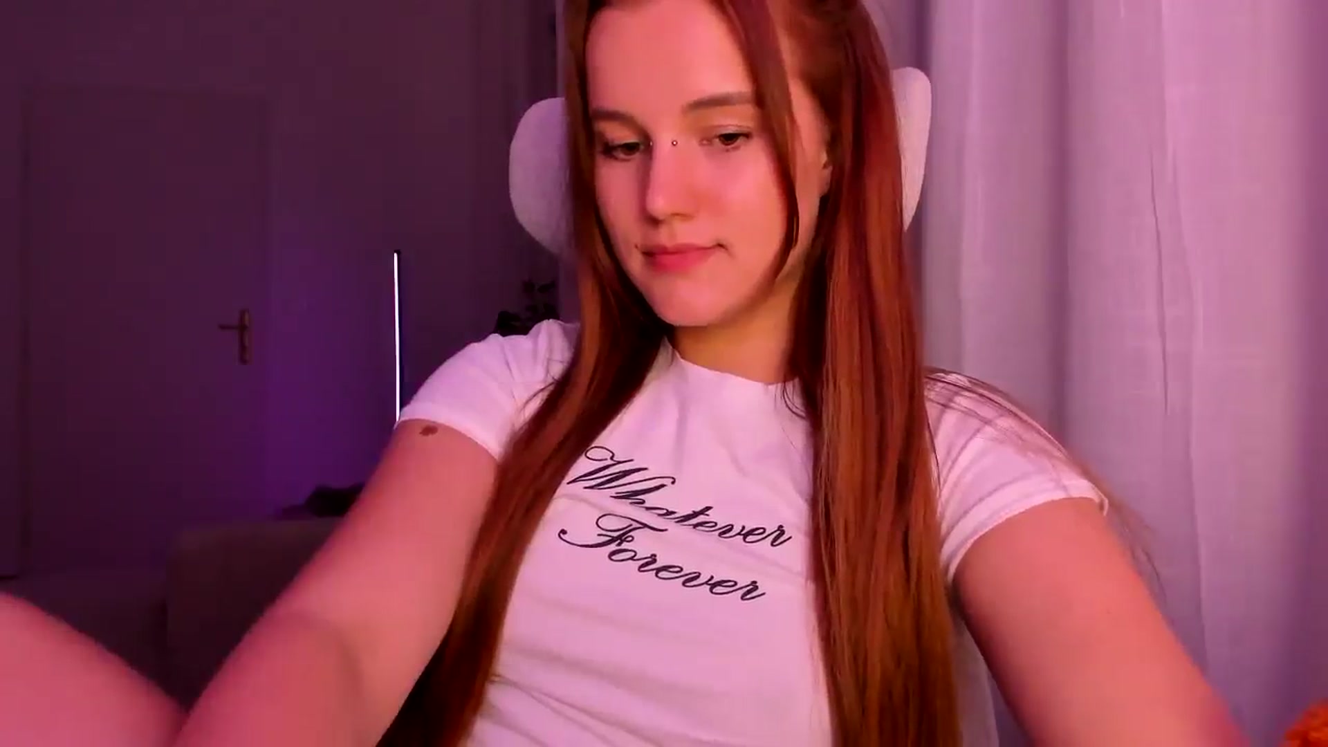 Gallery image thumbnail from Lia_lisia's myfreecams stream on, 03/22/2026, 18:16 image 20 of 20