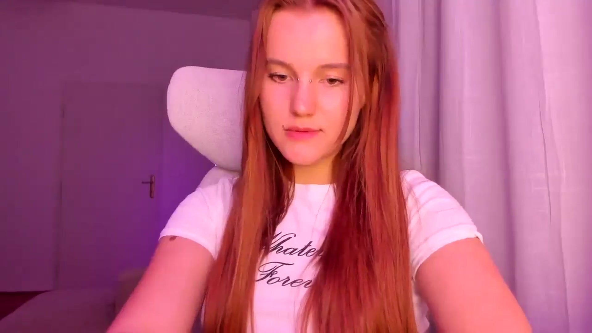 Gallery image thumbnail from Lia_lisia's myfreecams stream on, 03/22/2026, 20:21 image 19 of 20