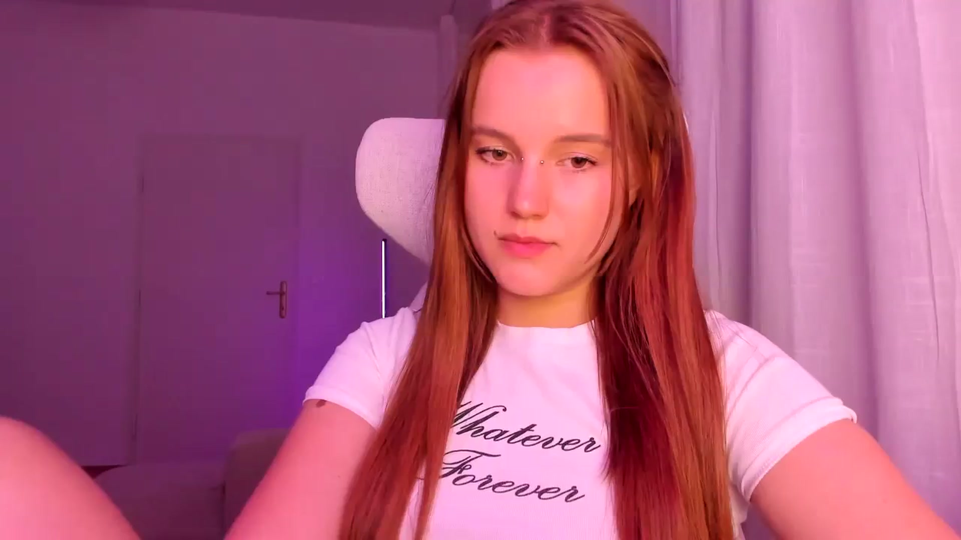 Gallery image thumbnail from Lia_lisia's myfreecams stream on, 03/22/2026, 20:21 image 2 of 20