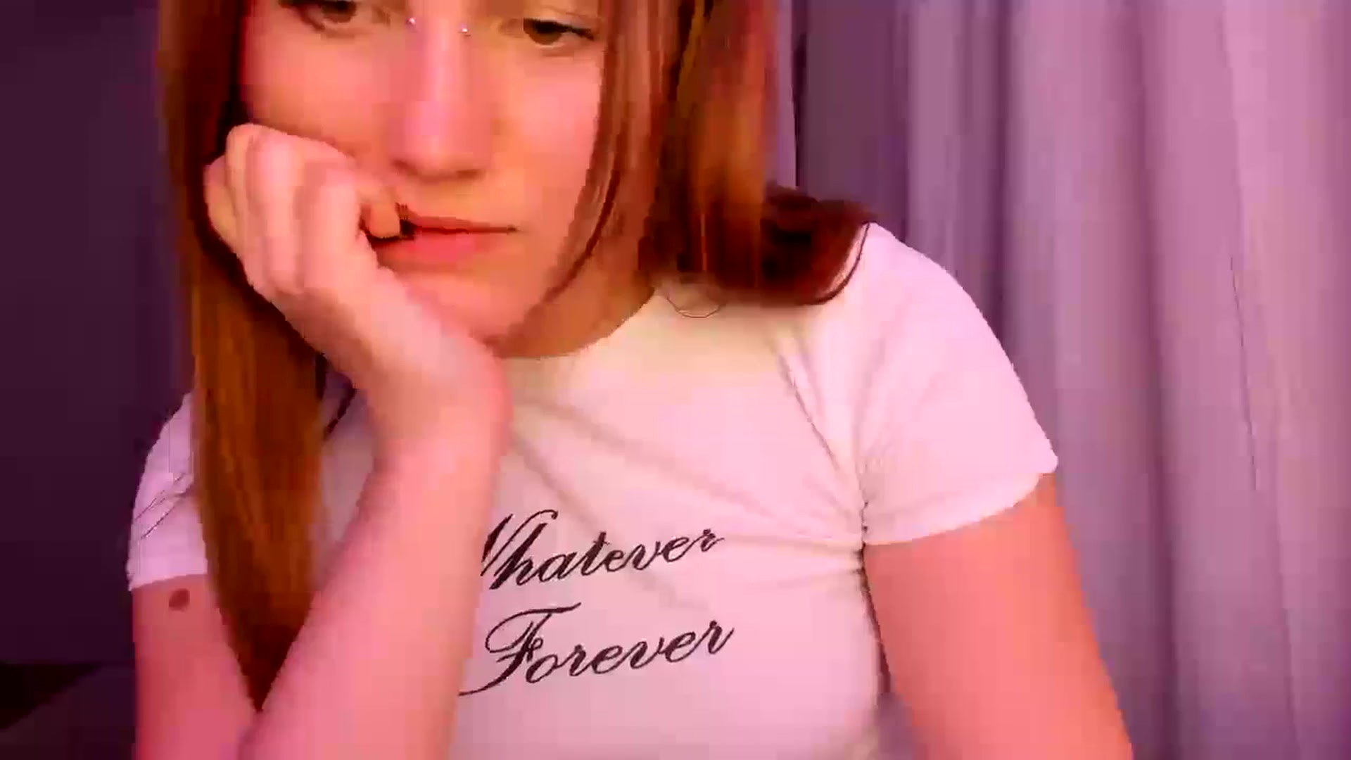 Gallery image thumbnail from Lia_lisia's myfreecams stream on, 03/22/2026, 20:45 image 18 of 20