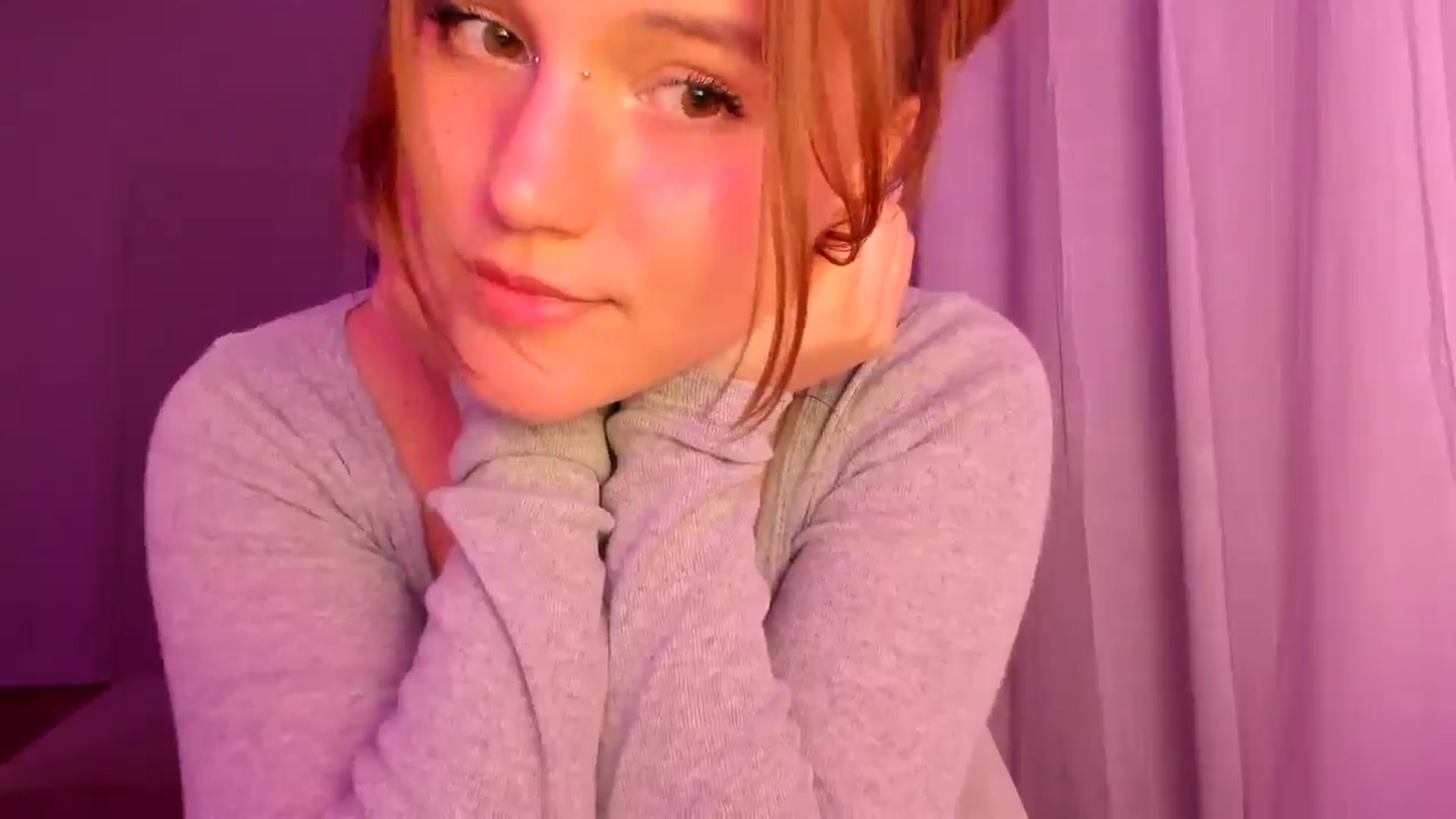 Gallery image thumbnail from Lia_lisia's myfreecams stream on, 03/25/2026, 21:12 image 9 of 20