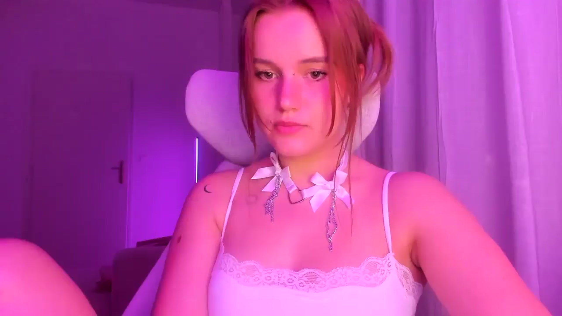 Gallery image thumbnail from Lia_lisia's myfreecams stream on, 03/26/2026, 20:22 image 8 of 20