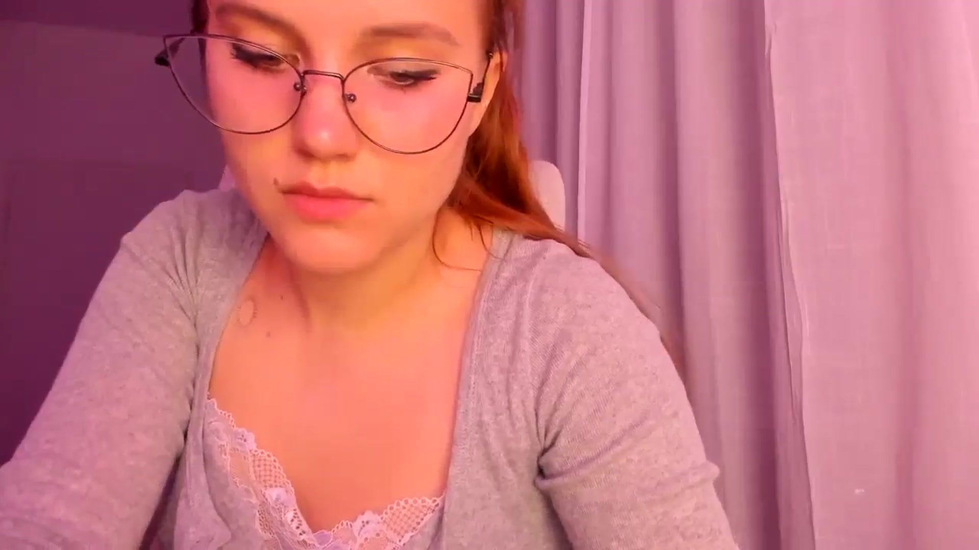 Gallery image thumbnail from Lia_lisia's myfreecams stream on, 03/30/2026, 18:21 image 18 of 20