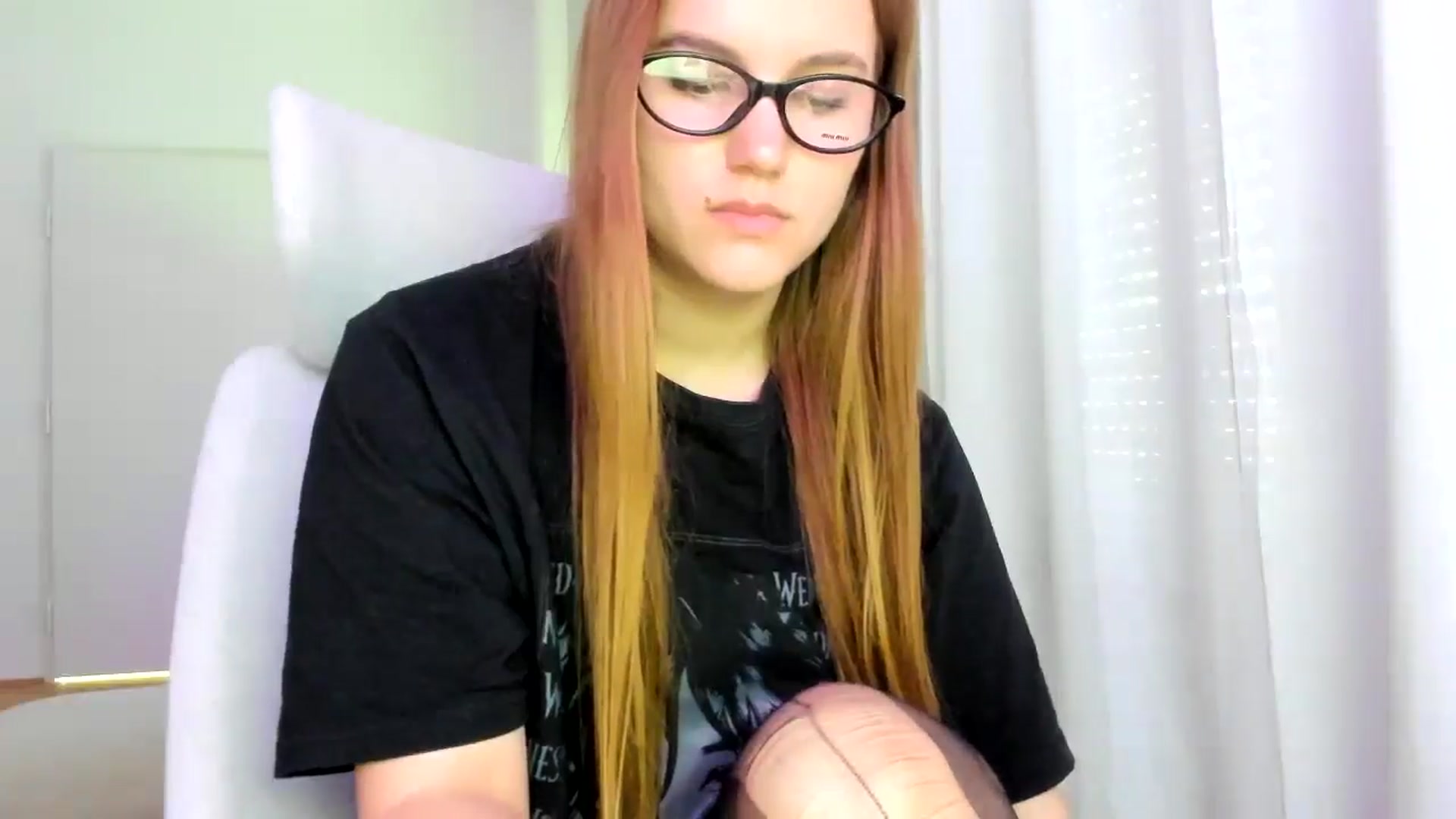 Gallery image thumbnail from Lia_lisia's myfreecams stream on, 04/04/2026, 08:17 image 14 of 20