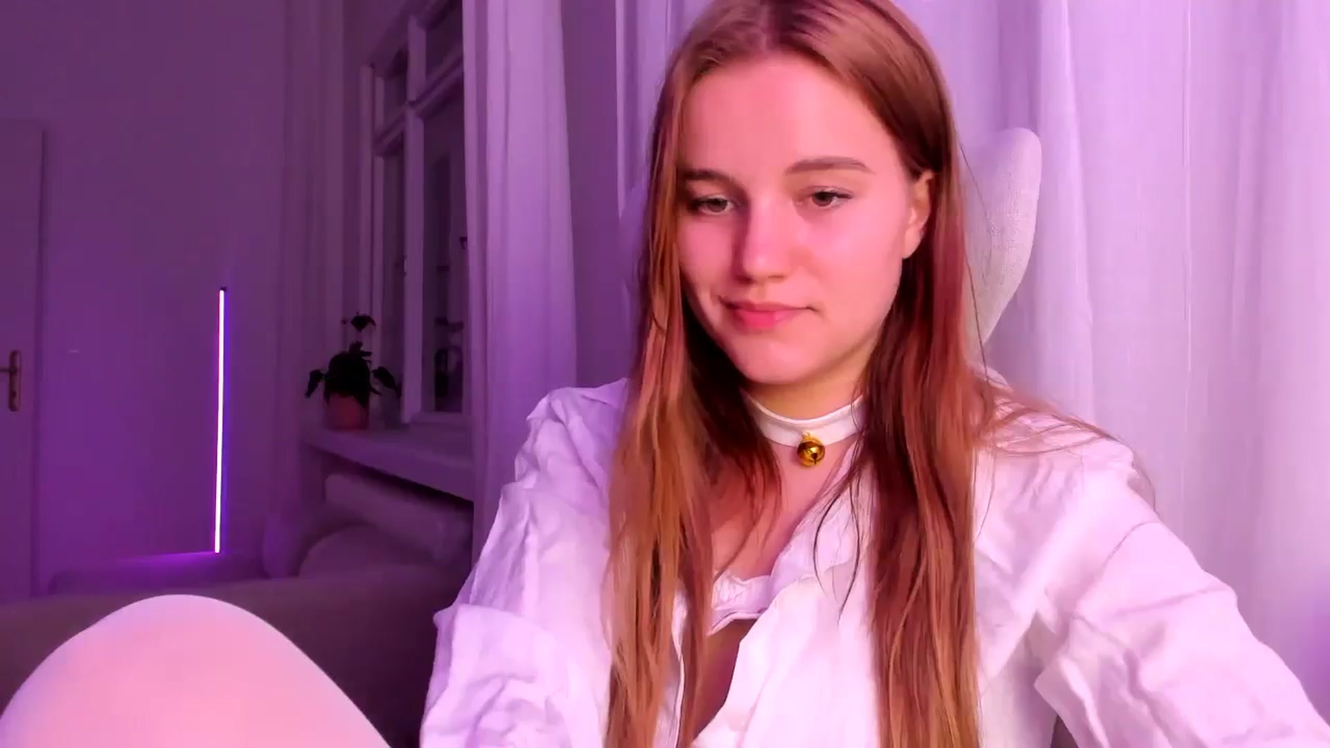 Gallery image thumbnail from Lia_lisia's myfreecams stream on, 04/04/2026, 18:49 image 6 of 20