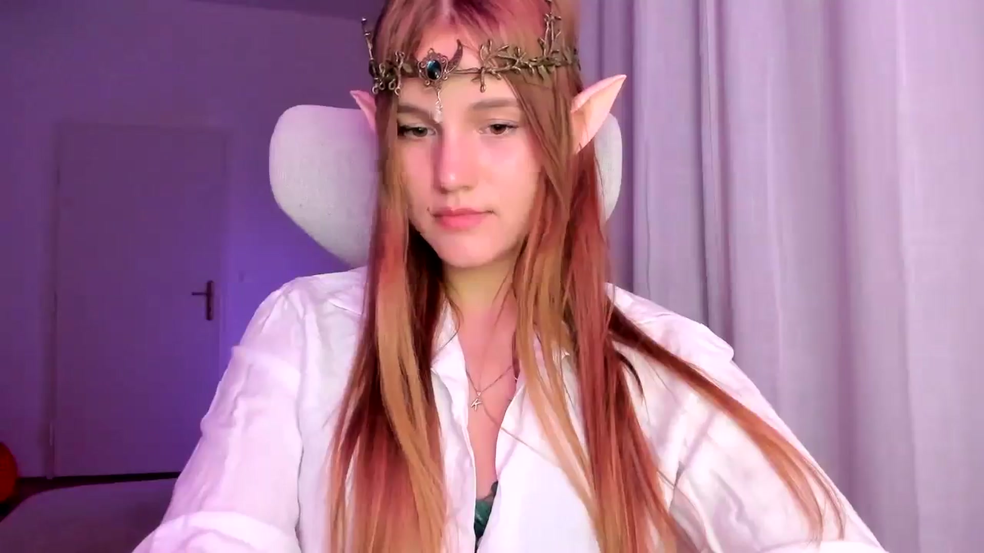 Gallery image thumbnail from Lia_lisia's myfreecams stream on, 04/13/2026, 21:30 image 2 of 20