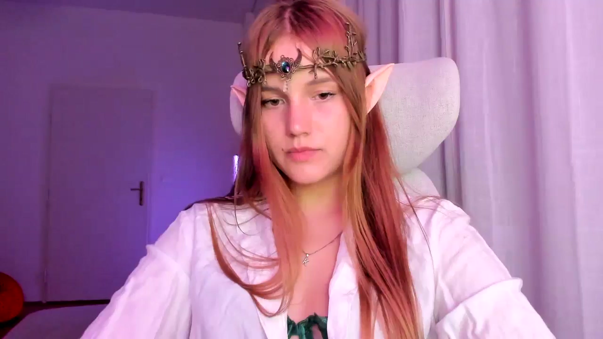Gallery image thumbnail from Lia_lisia's myfreecams stream on, 04/13/2026, 21:30 image 13 of 20