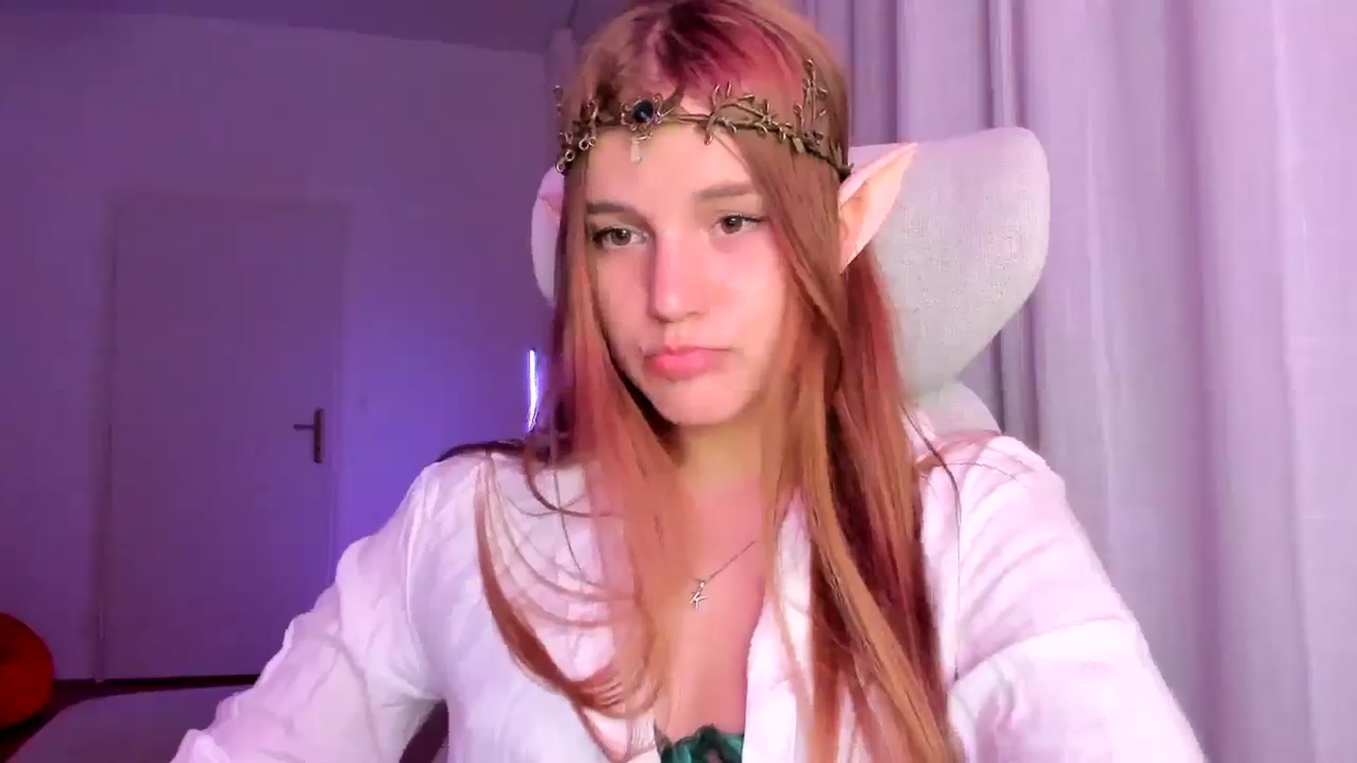 Gallery image thumbnail from Lia_lisia's myfreecams stream on, 04/13/2026, 21:30 image 15 of 20