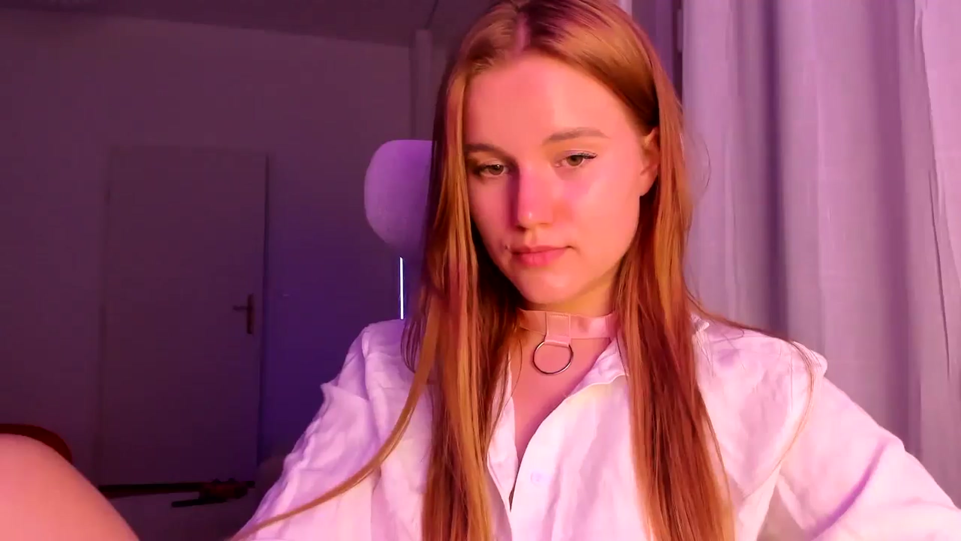 Gallery image thumbnail from Lia_lisia's myfreecams stream on, 04/18/2026, 18:43 image 9 of 20