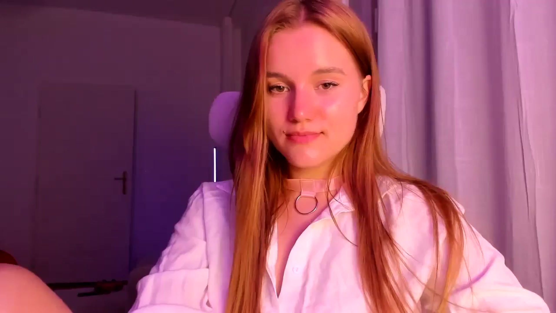 Gallery image thumbnail from Lia_lisia's myfreecams stream on, 04/18/2026, 18:43 image 11 of 20