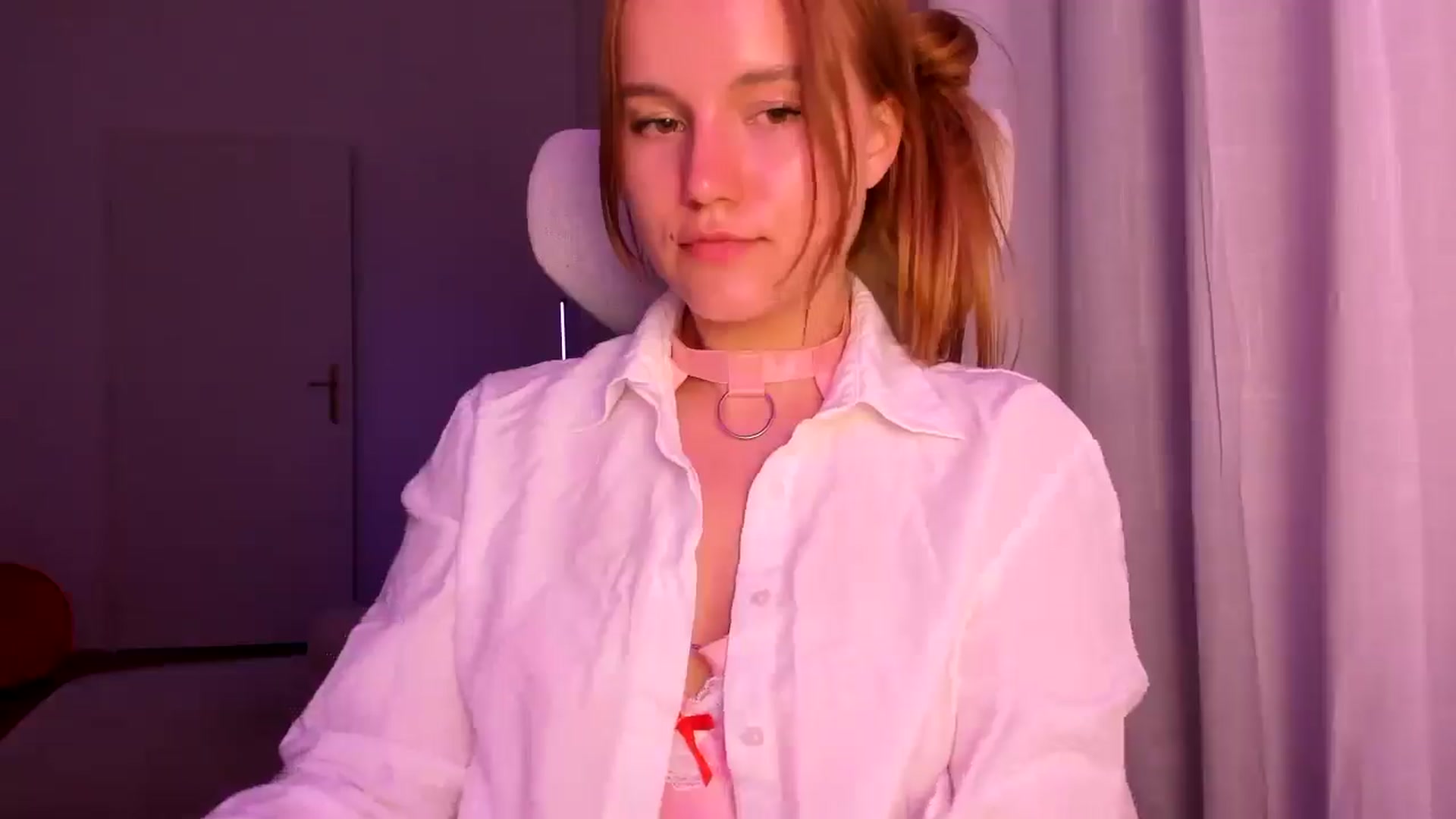 Gallery image thumbnail from Lia_lisia's myfreecams stream on, 04/18/2026, 21:55 image 14 of 20