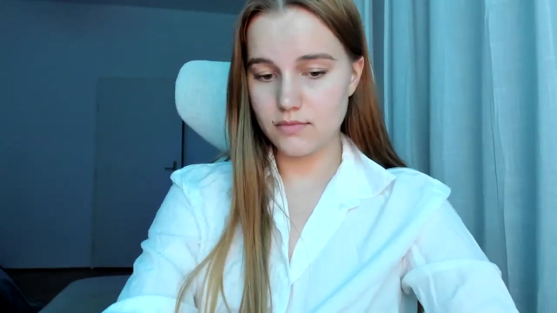 Gallery image thumbnail from Lia_lisia's myfreecams stream on, 04/23/2026, 21:44 image 12 of 20