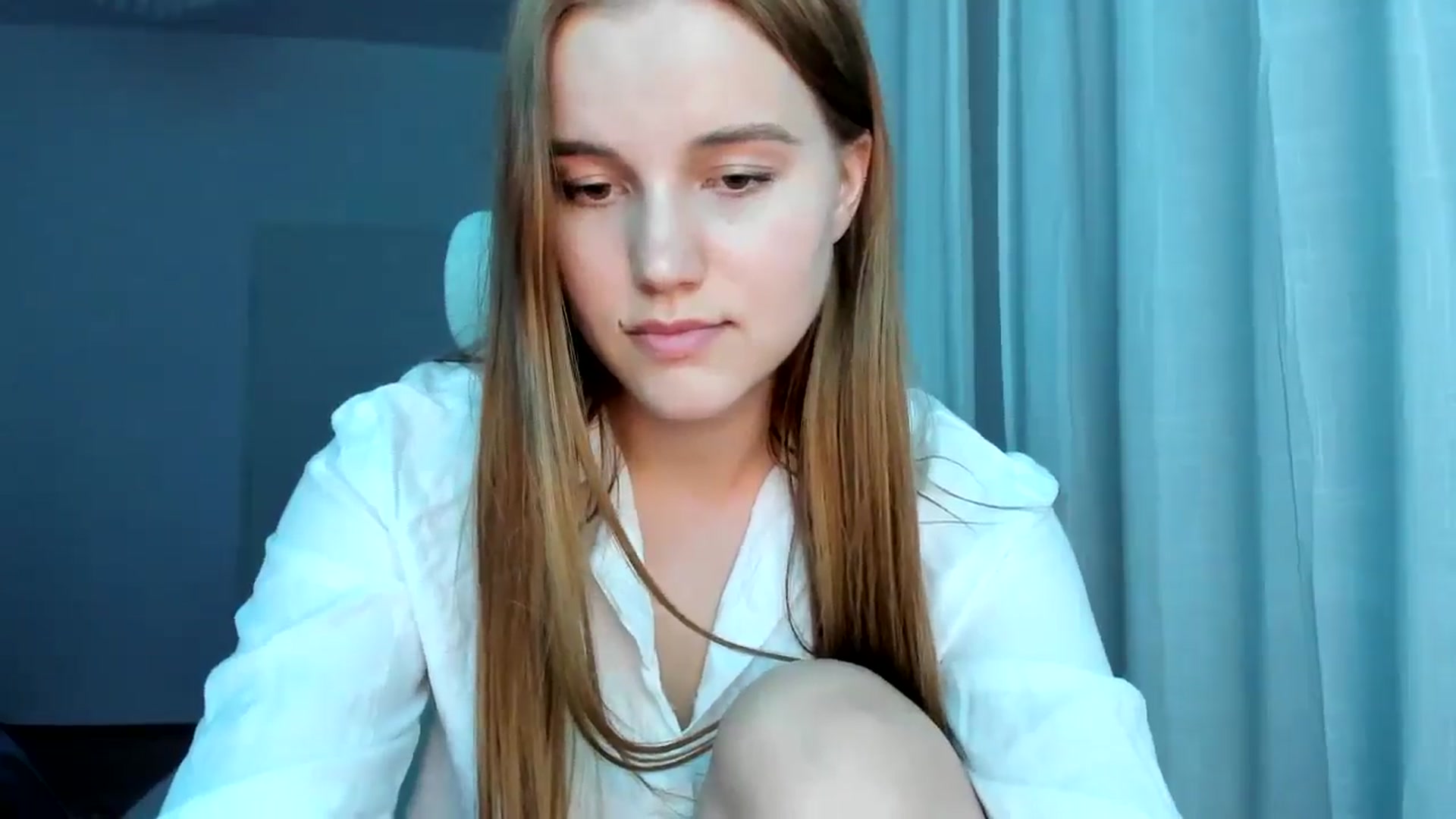 Gallery image thumbnail from Lia_lisia's myfreecams stream on, 04/23/2026, 21:44 image 3 of 20