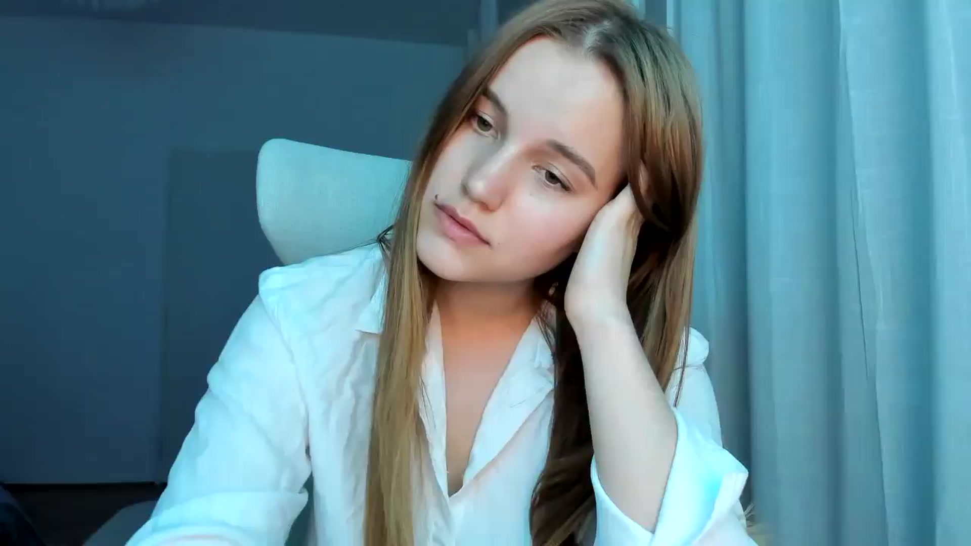 Gallery image thumbnail from Lia_lisia's myfreecams stream on, 04/23/2026, 21:44 image 1 of 20
