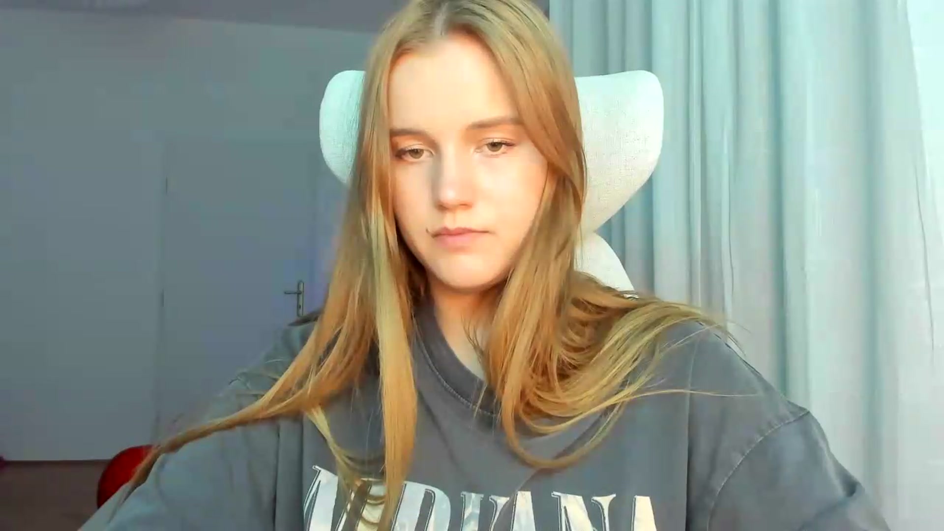 Gallery image thumbnail from Lia_lisia's myfreecams stream on, 04/30/2026, 18:47 image 3 of 20