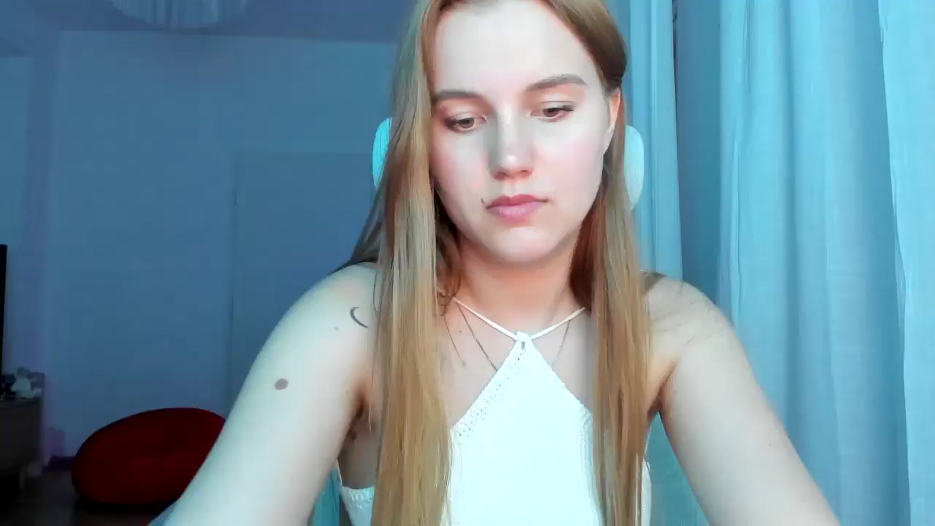 Gallery image thumbnail from Lia_lisia's myfreecams stream on, 05/02/2026, 18:24 image 13 of 20