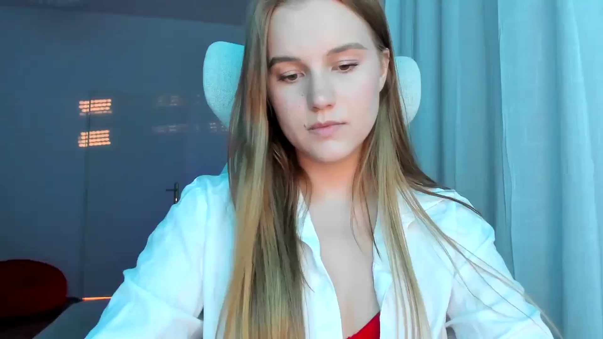 Gallery image thumbnail from Lia_lisia's myfreecams stream on, 05/03/2026, 18:00 image 12 of 20