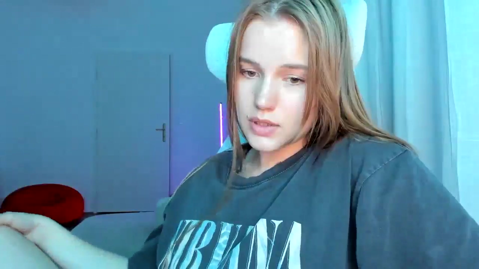Gallery image thumbnail from Lia_lisia's myfreecams stream on, 05/03/2026, 21:54 image 12 of 20