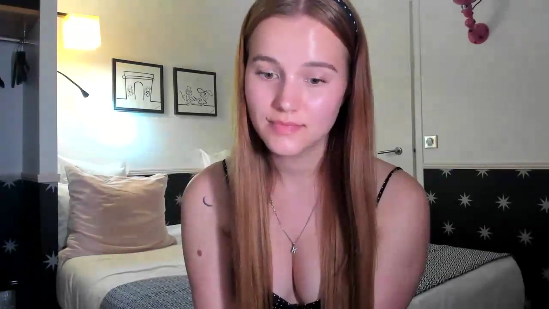 Gallery image thumbnail from Lia_lisia's myfreecams stream on, 05/09/2026, 21:29 image 14 of 20