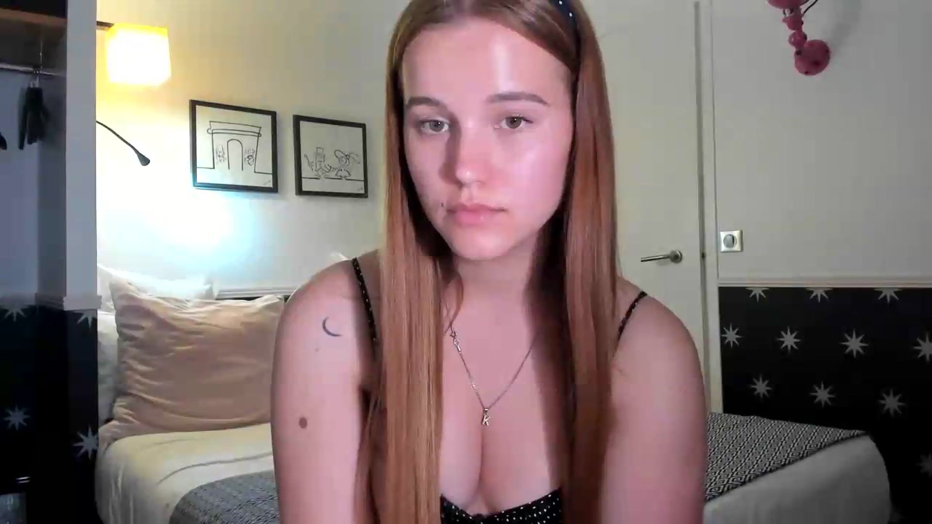 Gallery image thumbnail from Lia_lisia's myfreecams stream on, 05/09/2026, 21:29 image 11 of 20