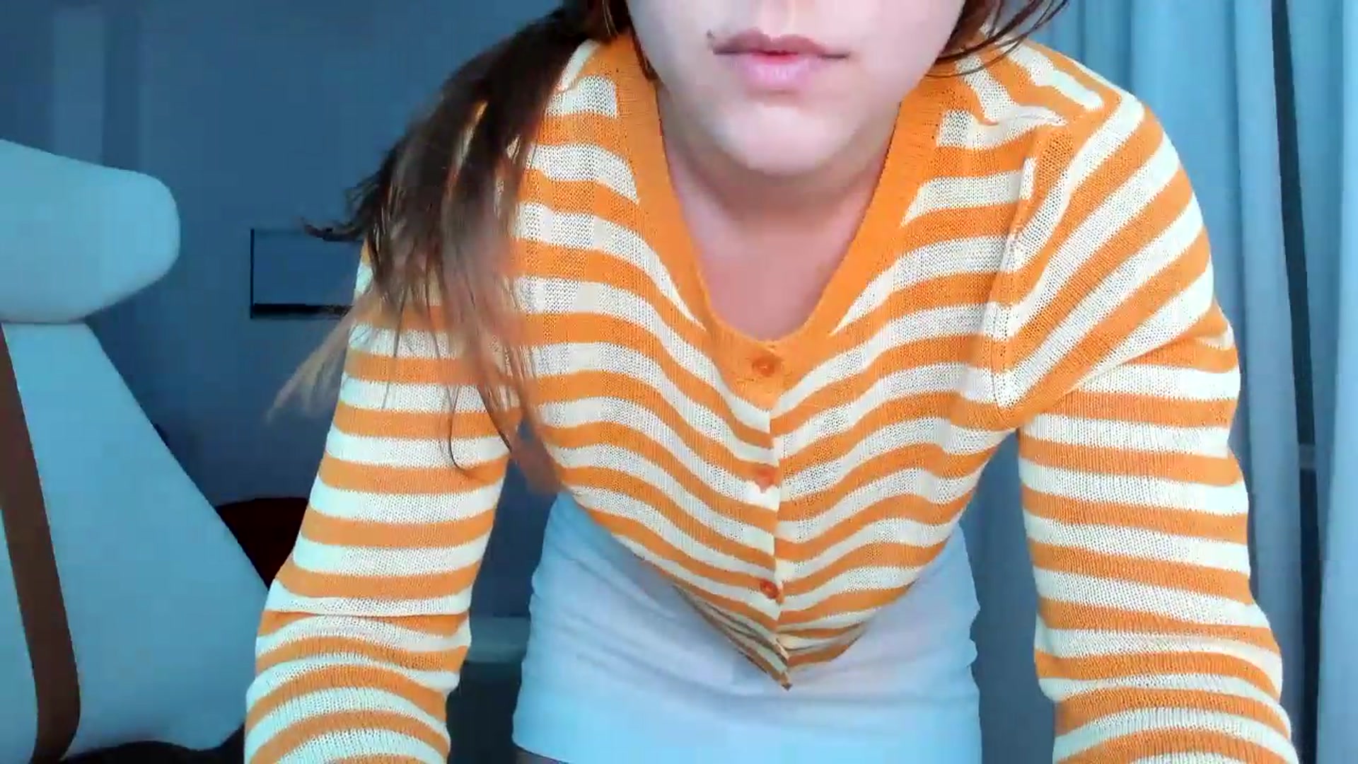 Gallery image thumbnail from Lia_lisia's myfreecams stream on, 05/17/2026, 22:20 image 18 of 20