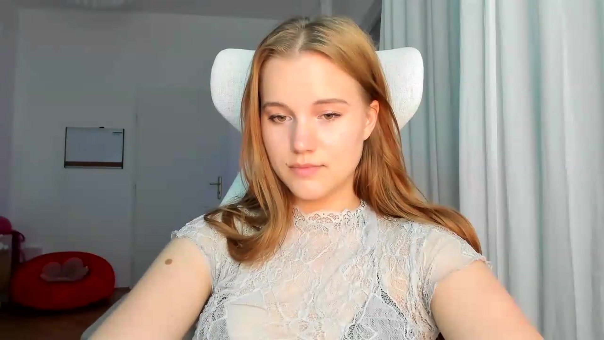 Gallery image thumbnail from Lia_lisia's myfreecams stream on, 05/23/2026, 19:06 image 13 of 20
