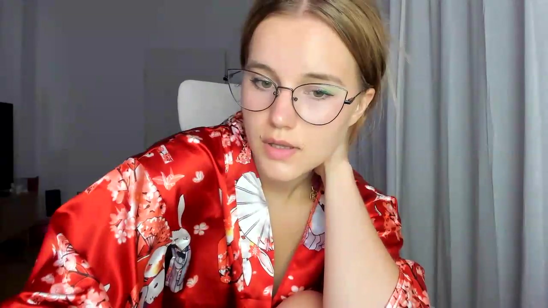 Gallery image thumbnail from Lia_lisia's myfreecams stream on, 06/20/2026, 22:04 image 18 of 20