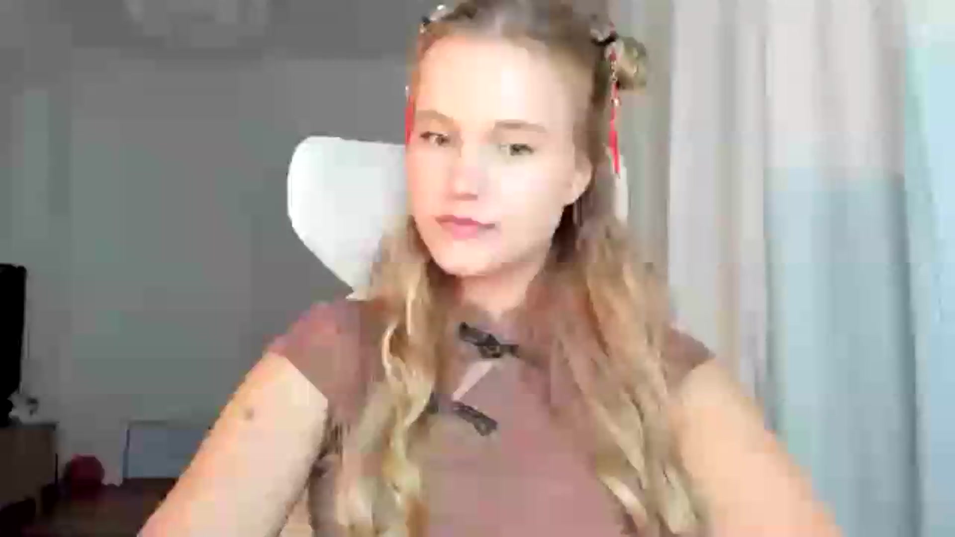 Gallery image thumbnail from Lia_lisia's myfreecams stream on, 06/22/2026, 18:07 image 15 of 20