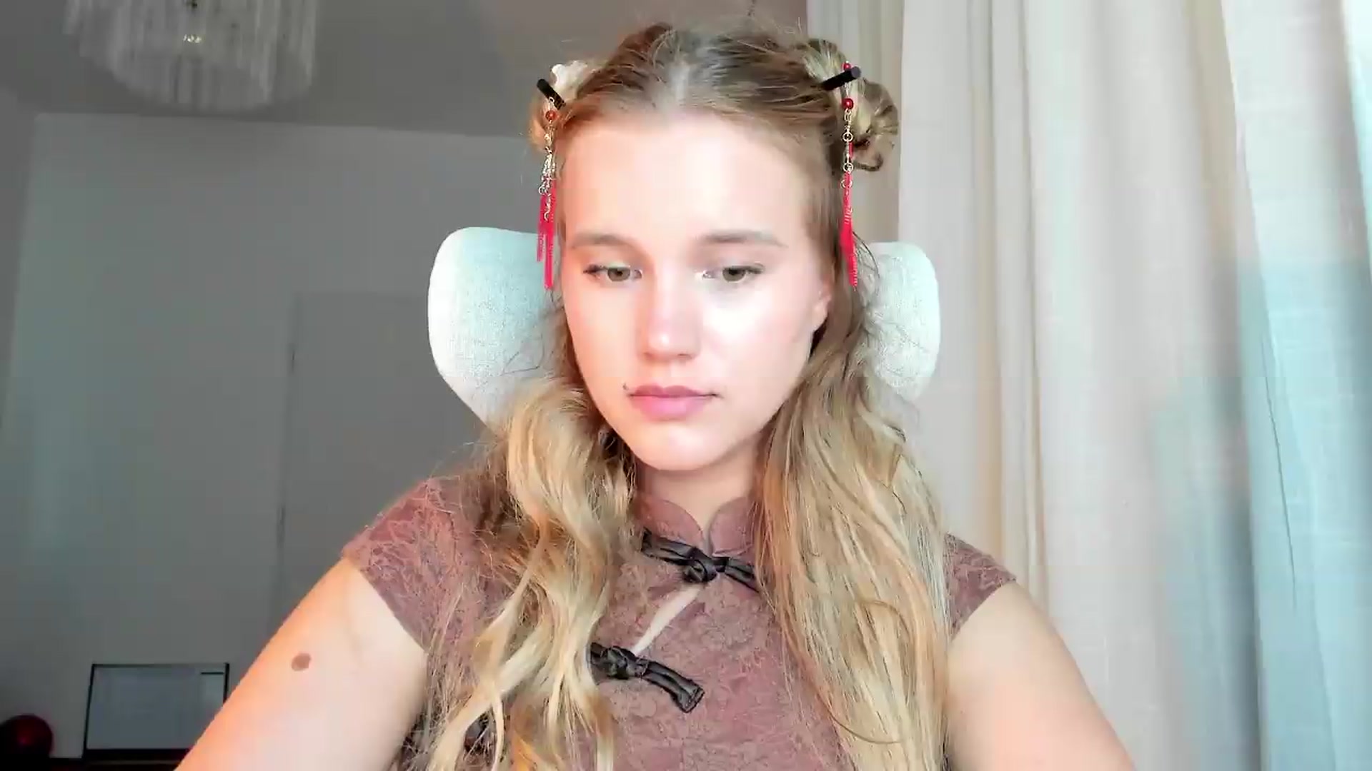Gallery image thumbnail from Lia_lisia's myfreecams stream on, 06/22/2026, 20:11 image 7 of 20