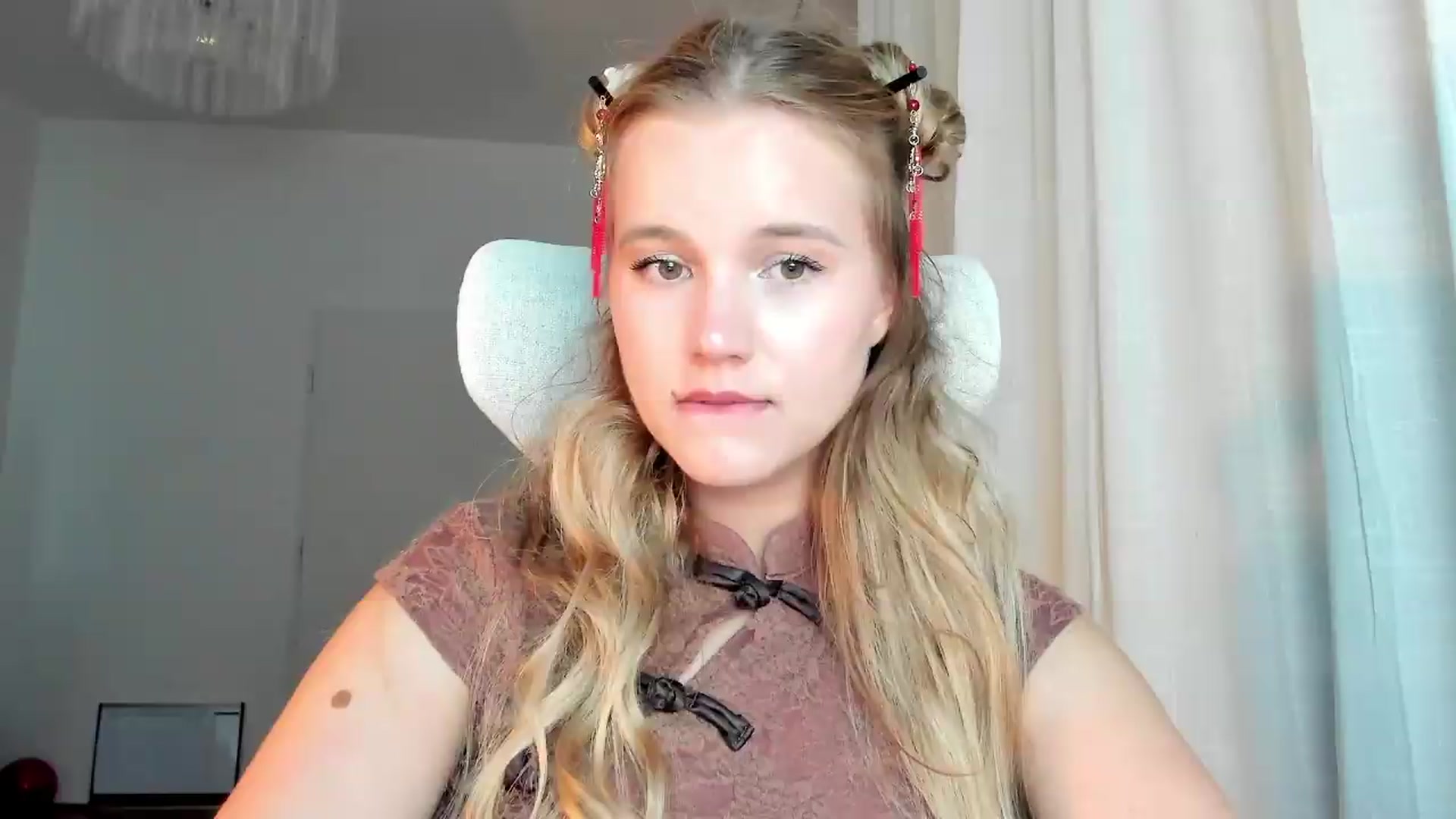 Gallery image thumbnail from Lia_lisia's myfreecams stream on, 06/22/2026, 20:11 image 5 of 20