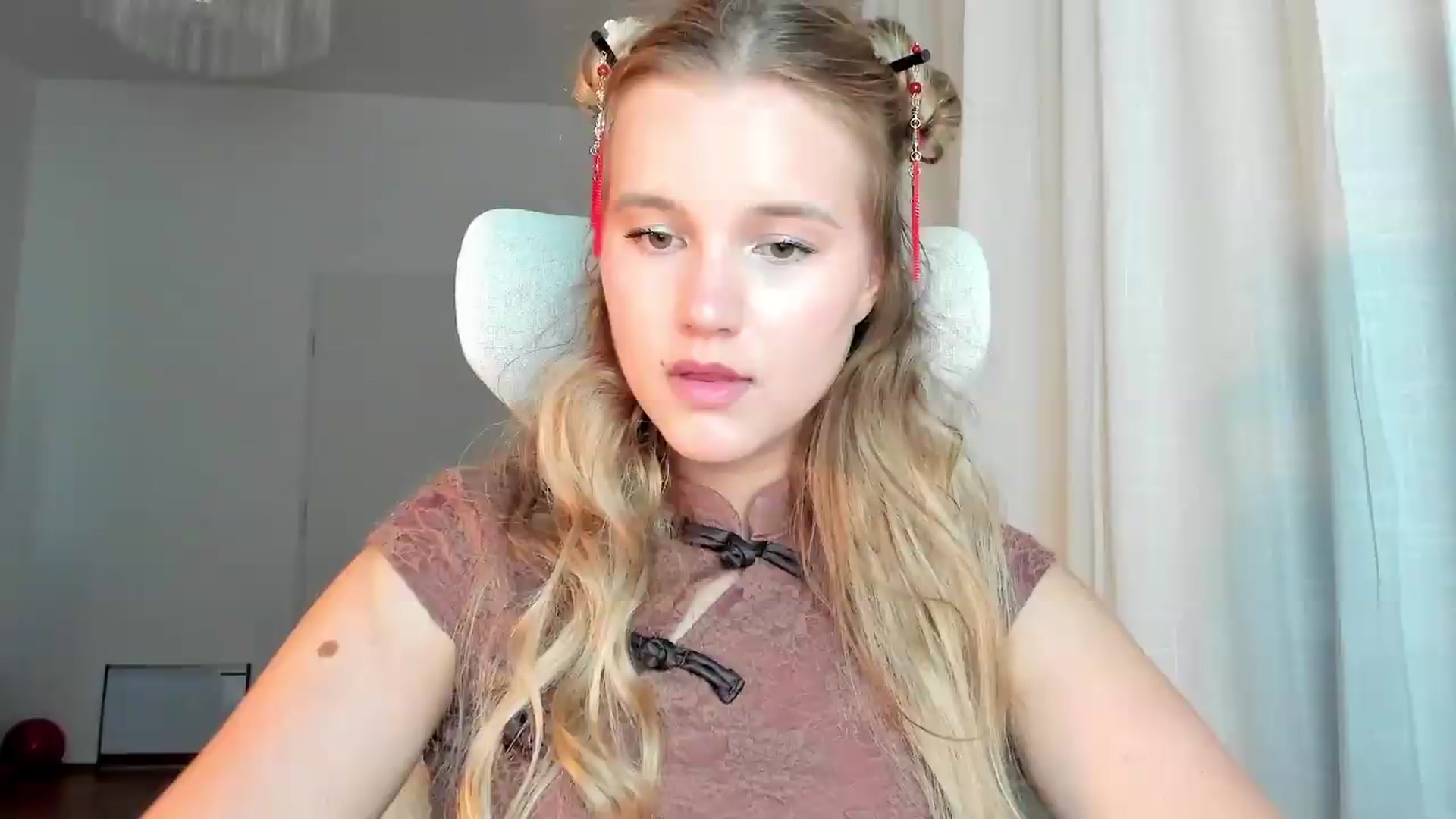Gallery image thumbnail from Lia_lisia's myfreecams stream on, 06/22/2026, 20:11 image 4 of 20