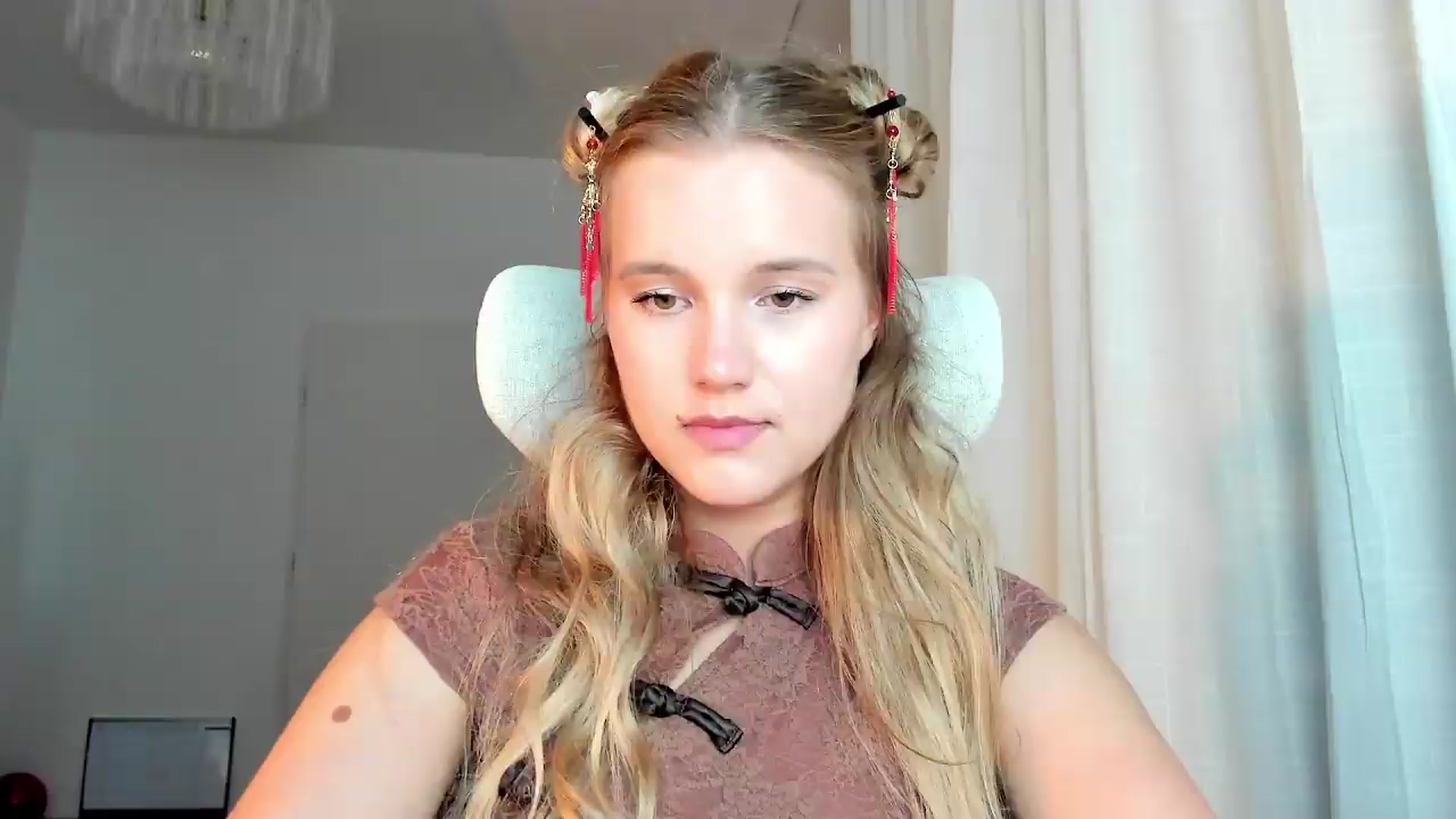 Gallery image thumbnail from Lia_lisia's myfreecams stream on, 06/22/2026, 20:11 image 3 of 20