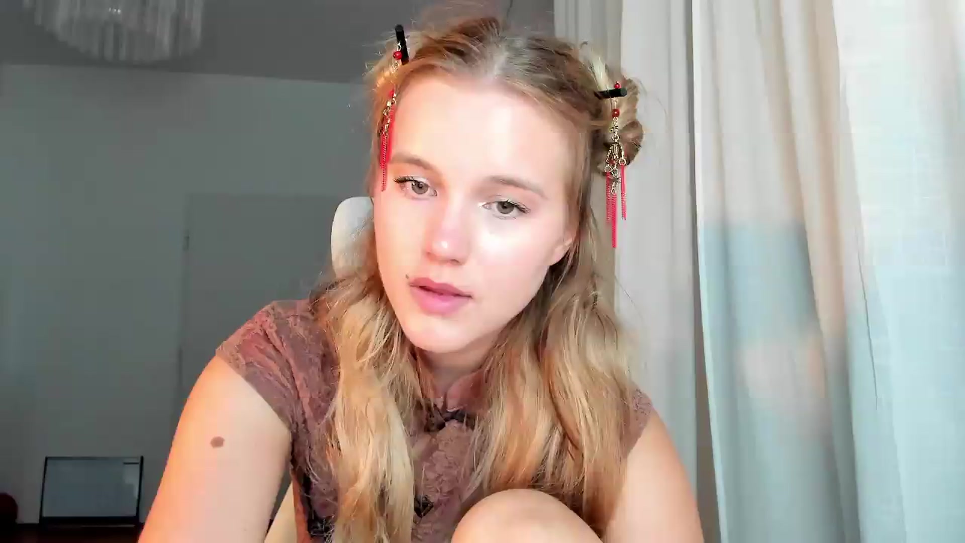 Gallery image thumbnail from Lia_lisia's myfreecams stream on, 06/22/2026, 22:02 image 10 of 20