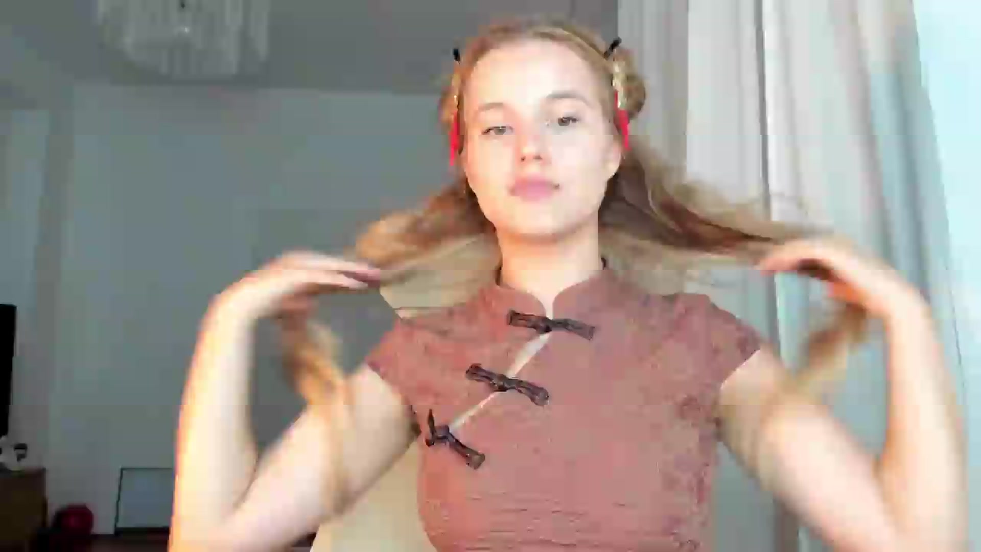 Gallery image thumbnail from Lia_lisia's myfreecams stream on, 06/22/2026, 22:02 image 18 of 20