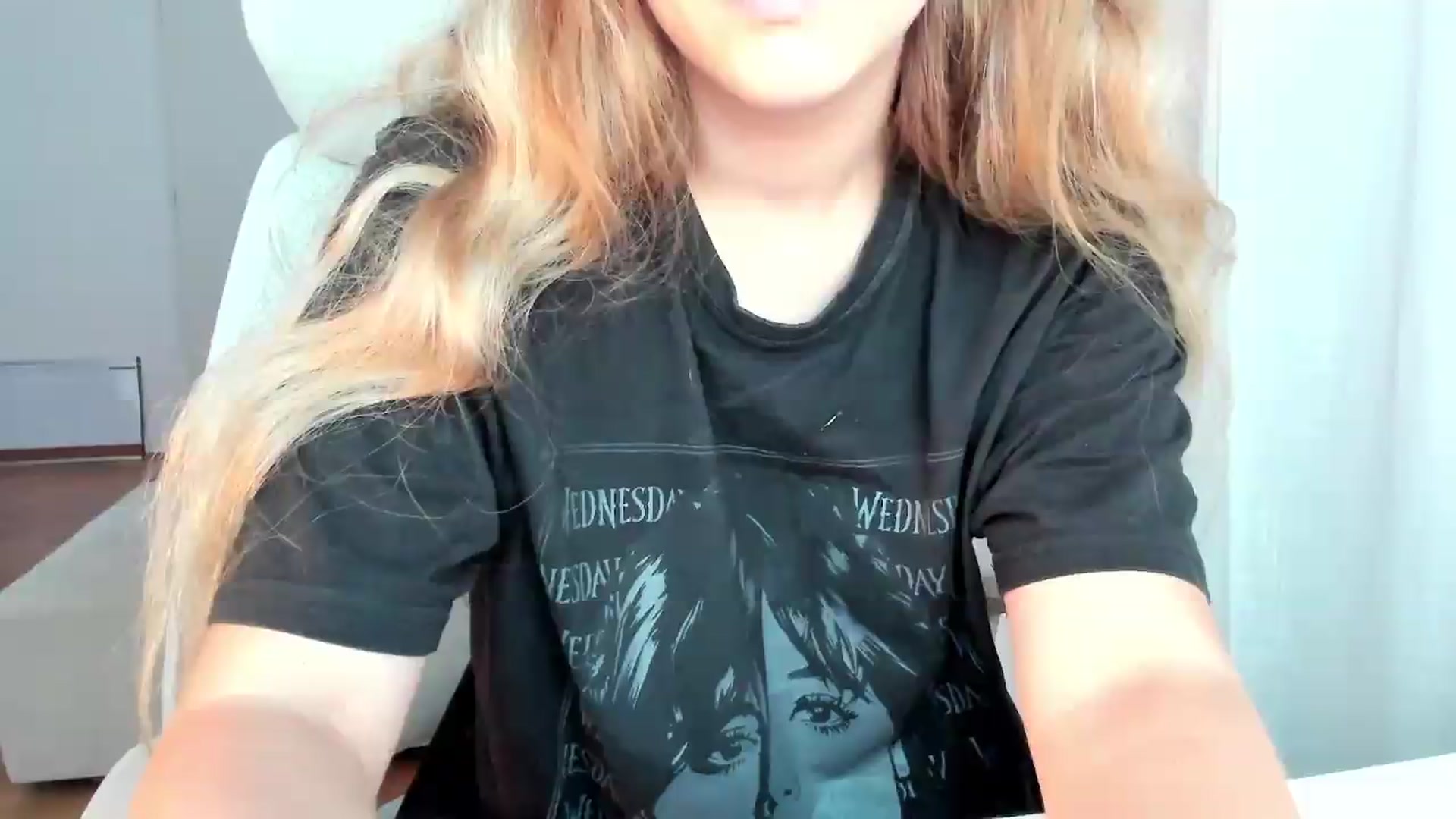 Gallery image thumbnail from Lia_lisia's myfreecams stream on, 06/28/2026, 12:33 image 11 of 20