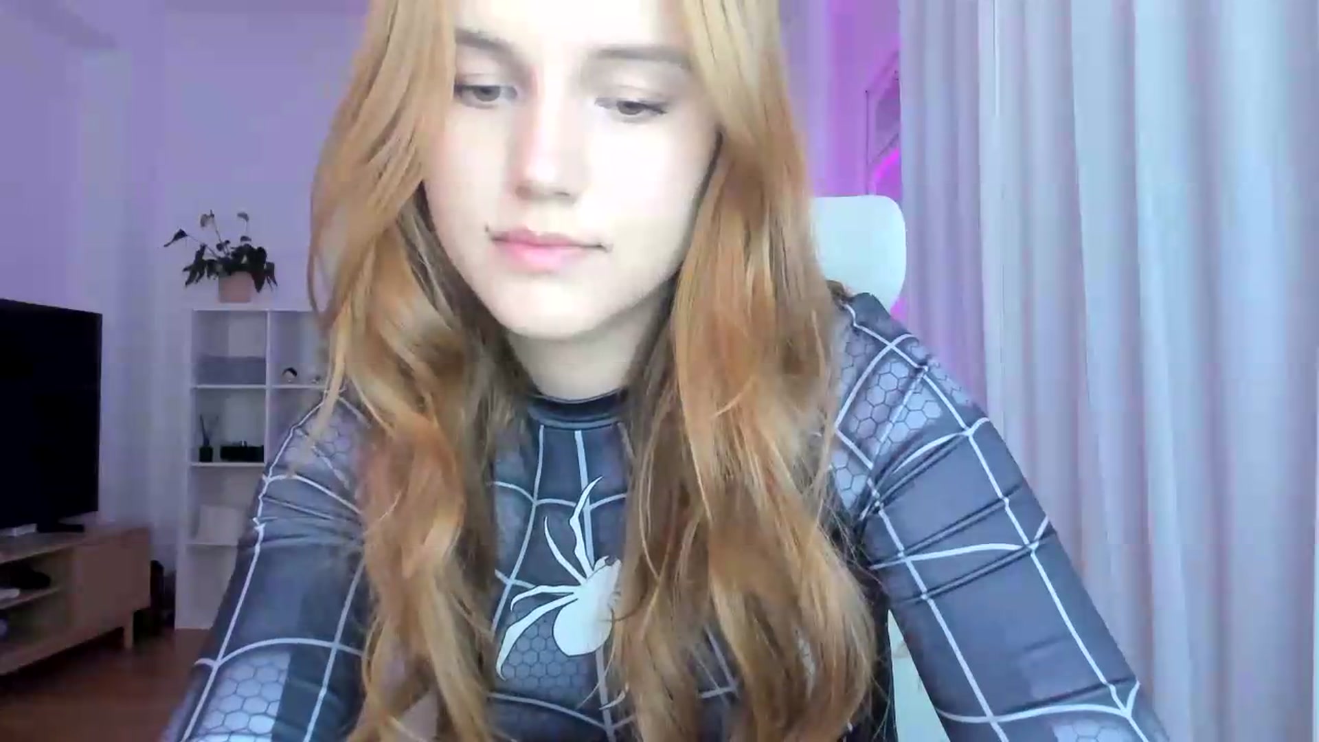 Gallery image thumbnail from Lia_lisia's myfreecams stream on, 07/06/2026, 17:27 image 16 of 20