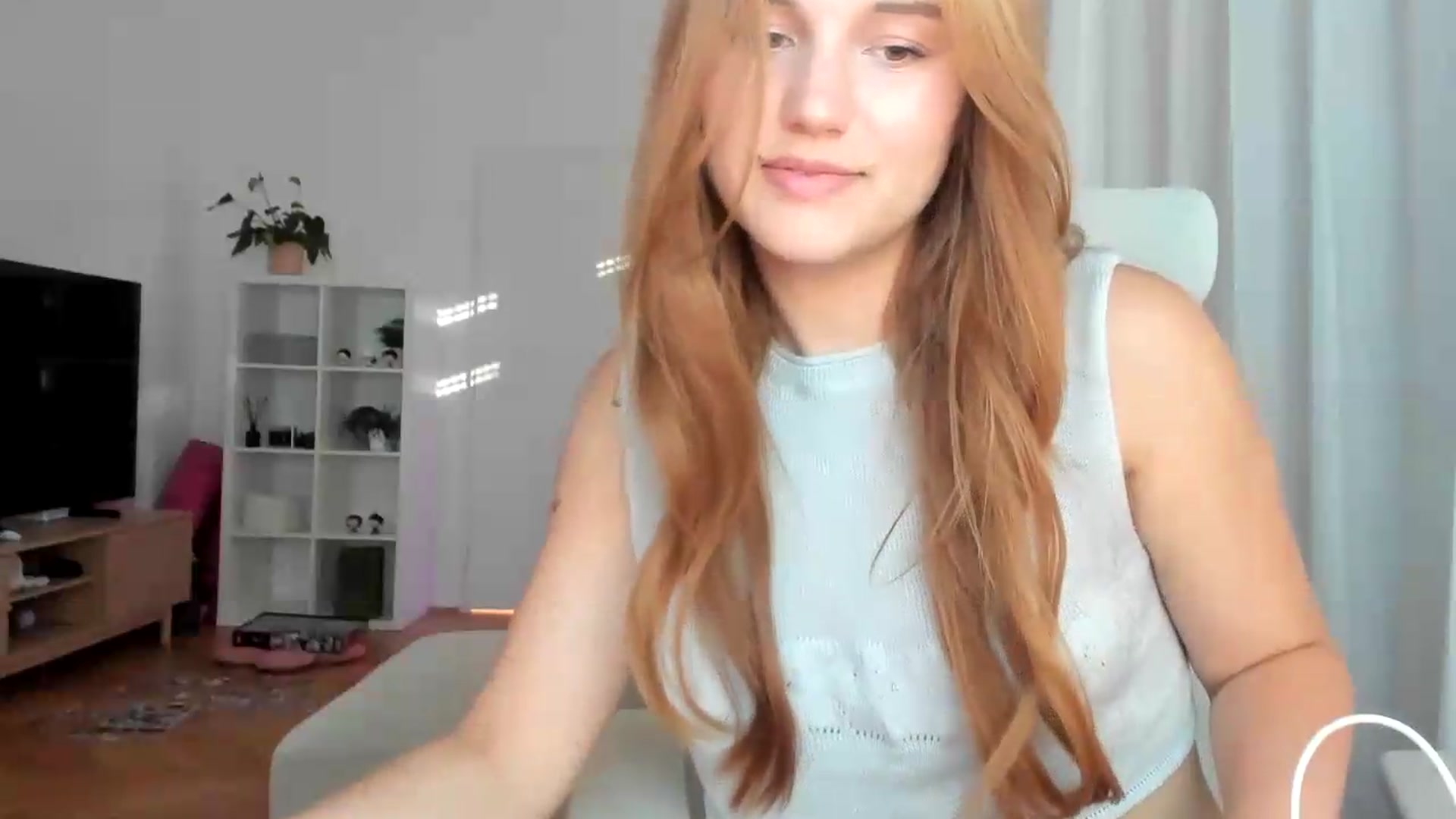 Gallery image thumbnail from Lia_lisia's myfreecams stream on, 07/09/2026, 17:10 image 17 of 20