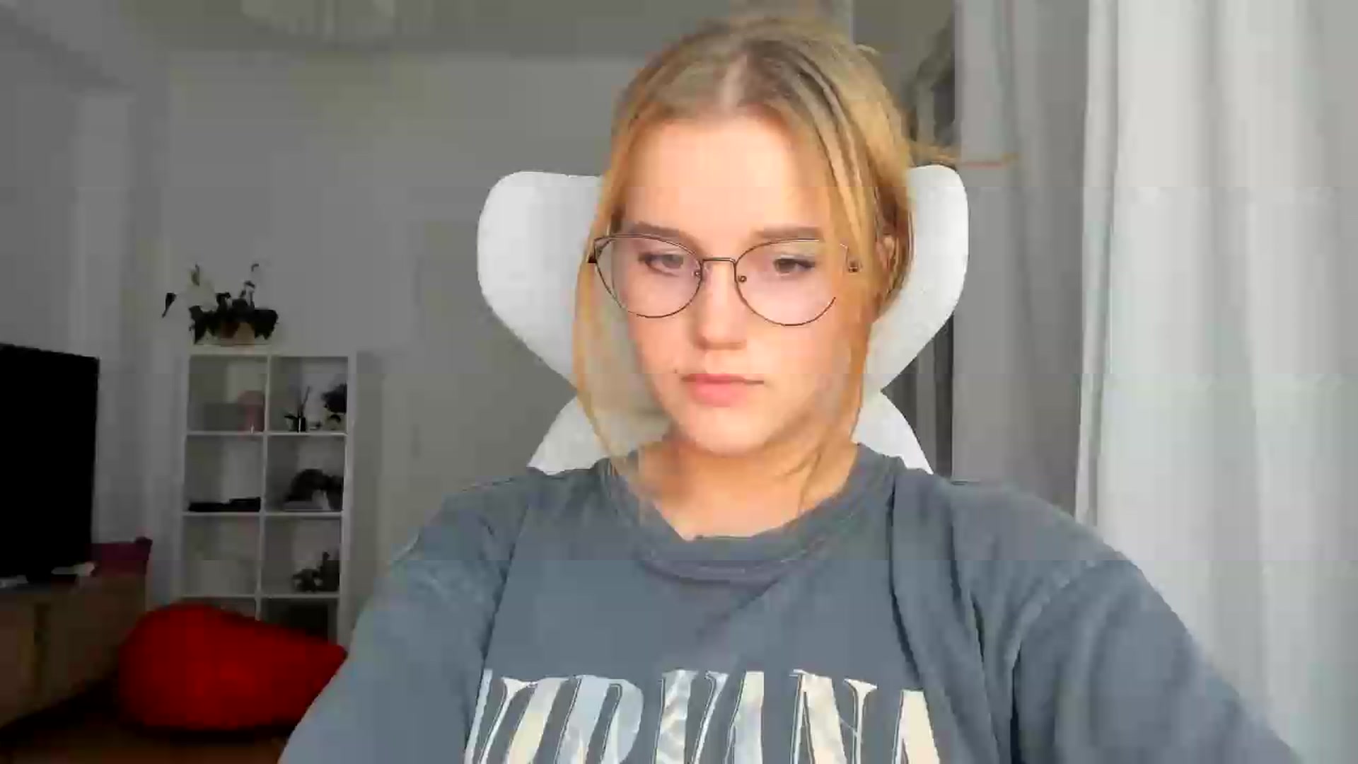 Gallery image thumbnail from Lia_lisia's myfreecams stream on, 07/28/2026, 22:59 image 1 of 20