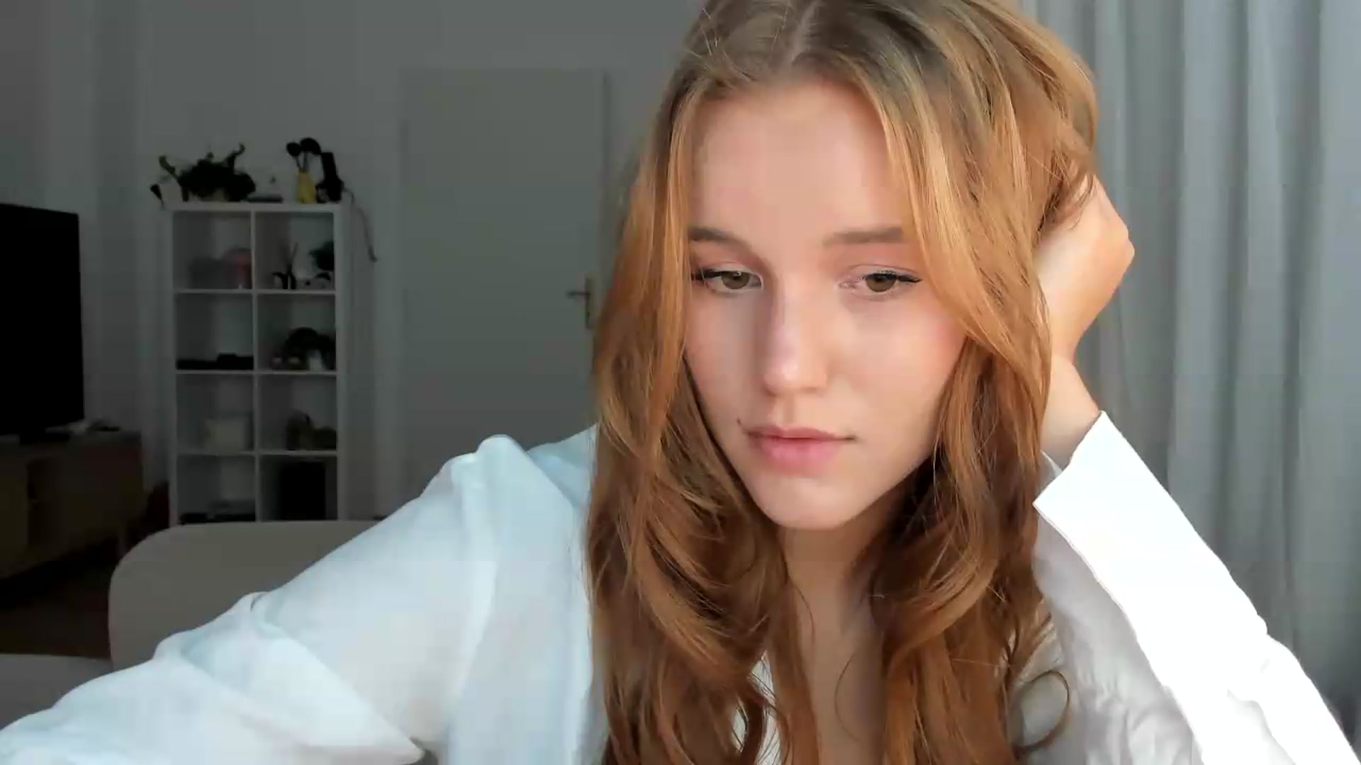 Gallery image thumbnail from Lia_lisia's myfreecams stream on, 08/13/2026, 12:21 image 10 of 20