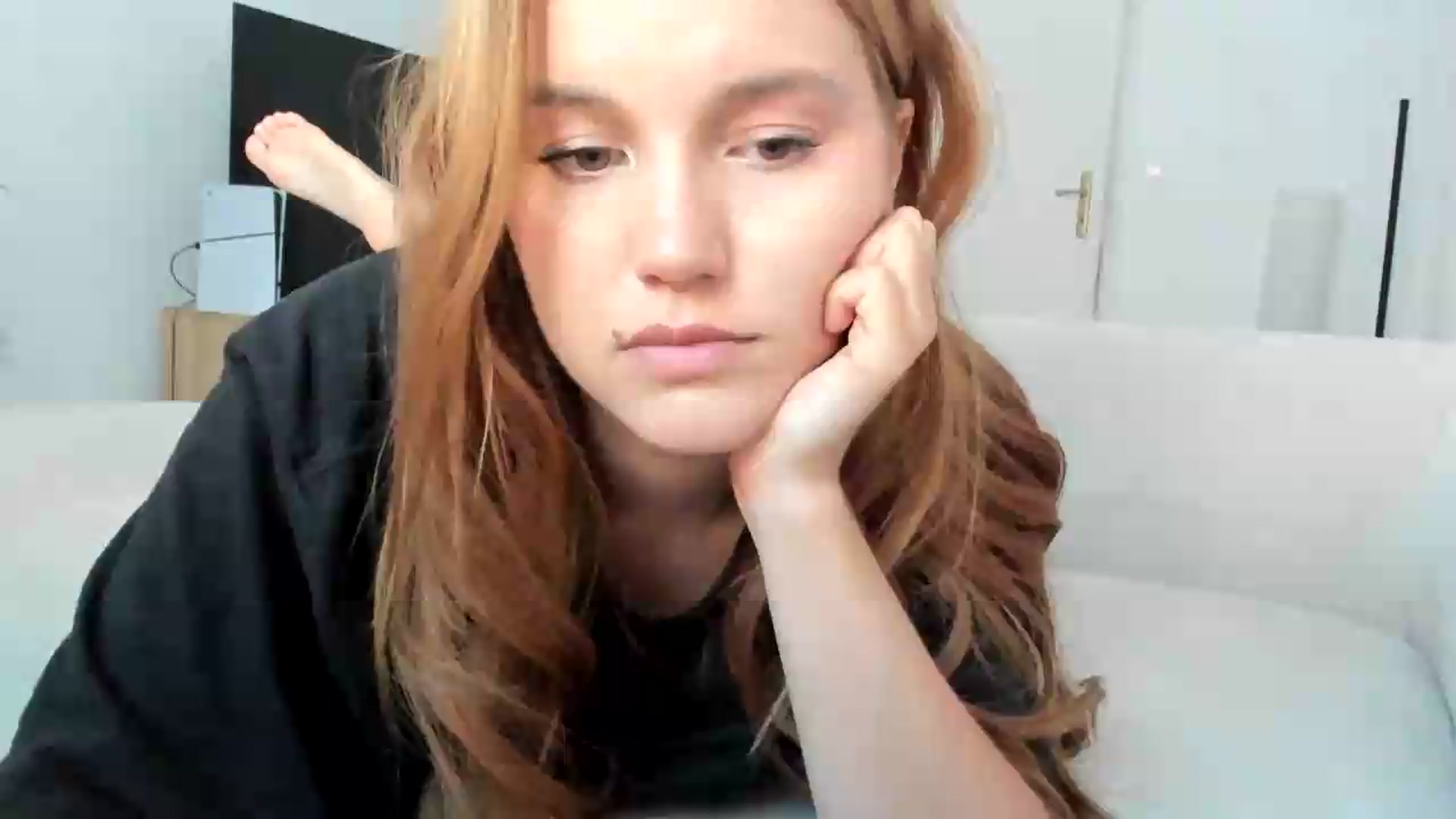 Gallery image thumbnail from Lia_lisia's myfreecams stream on, 08/13/2026, 15:14 image 4 of 20
