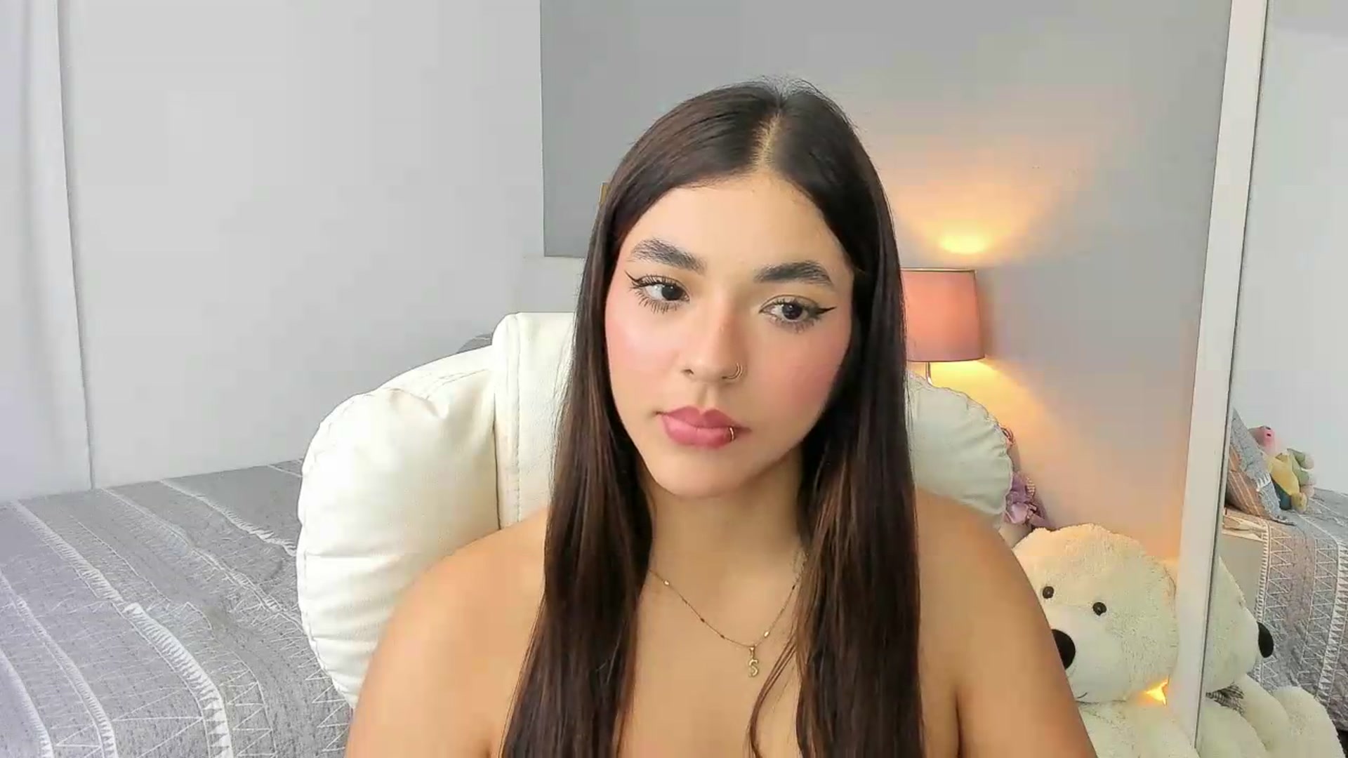 Gallery image thumbnail from Liaa_'s myfreecams stream on, 05/19/2026, 24:00 image 8 of 20