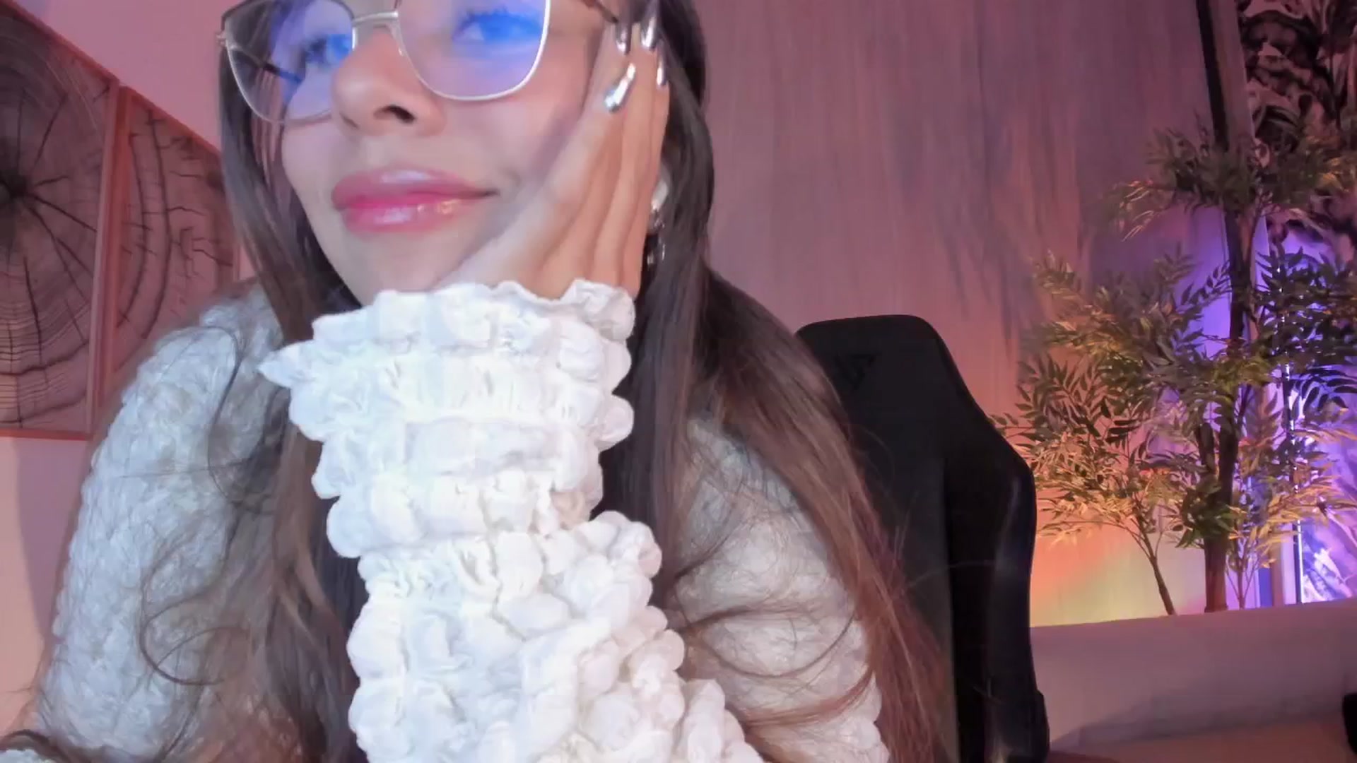 Gallery image thumbnail from Liacromwell's myfreecams stream on, 07/05/2025, 06:33 image 11 of 20